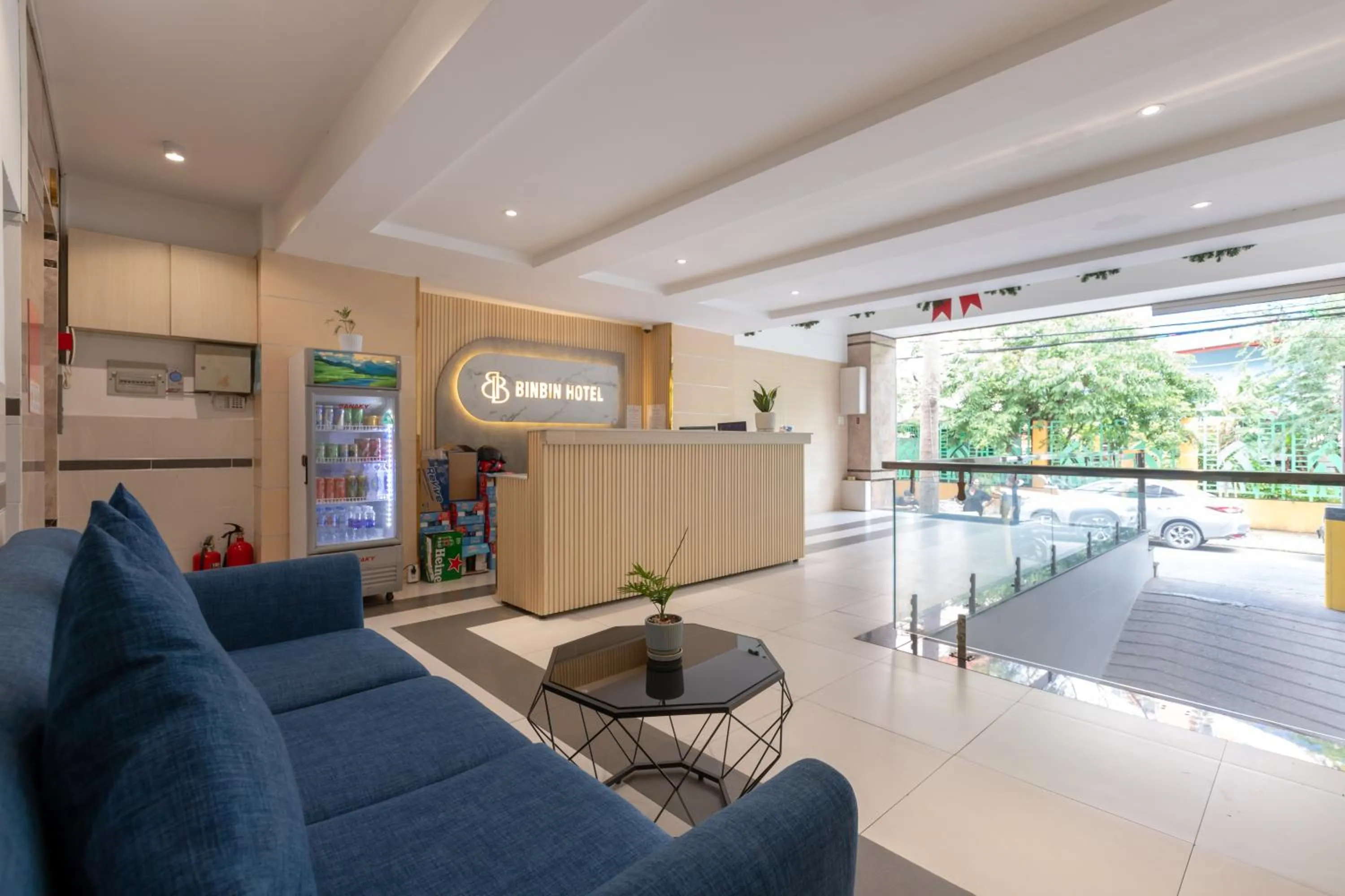 Bin Bin Hotel 5 - Near Lotte Mart D7