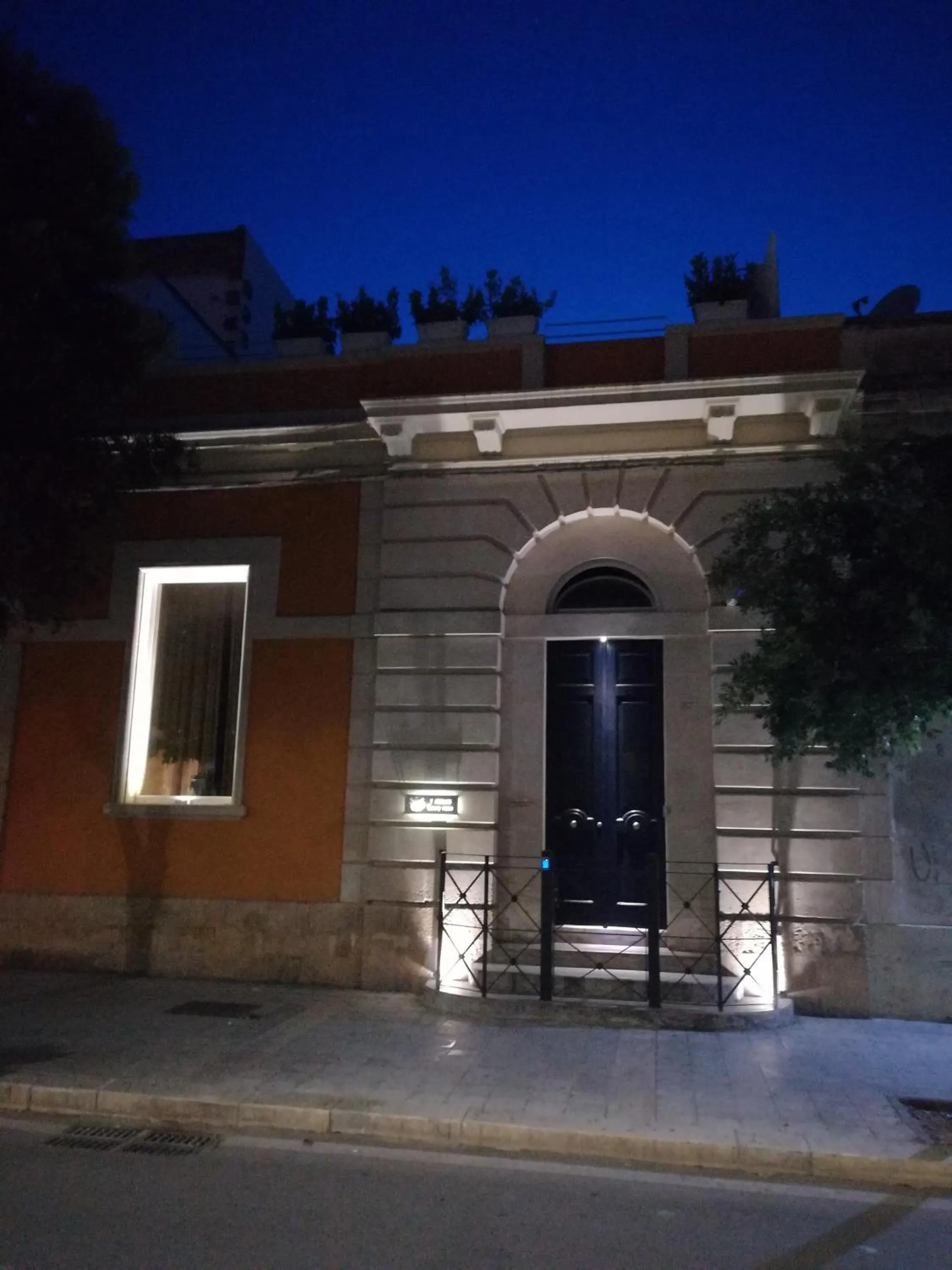 Facade/entrance in Y Arcillos Luxury Rooms CIN ITO75O35B4OOO468O2