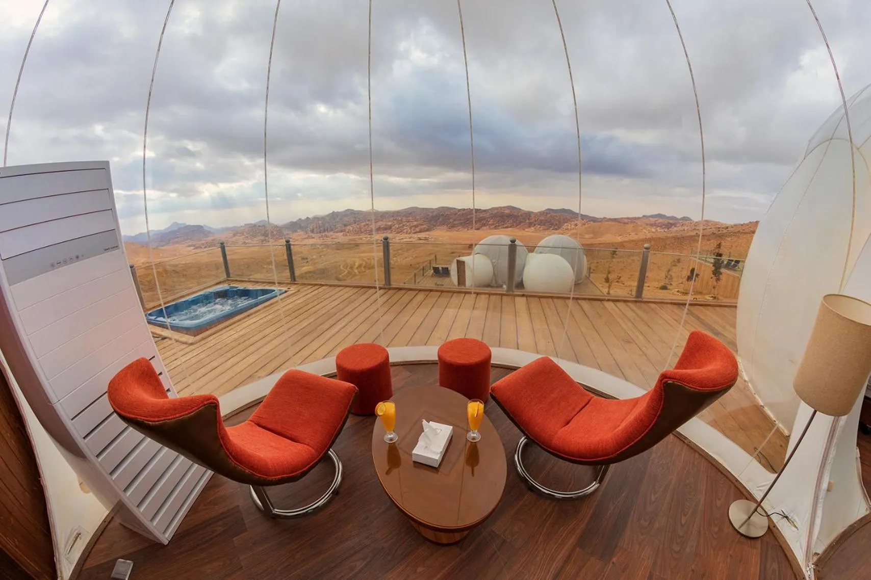 Seating area in Petra Bubble Luxotel