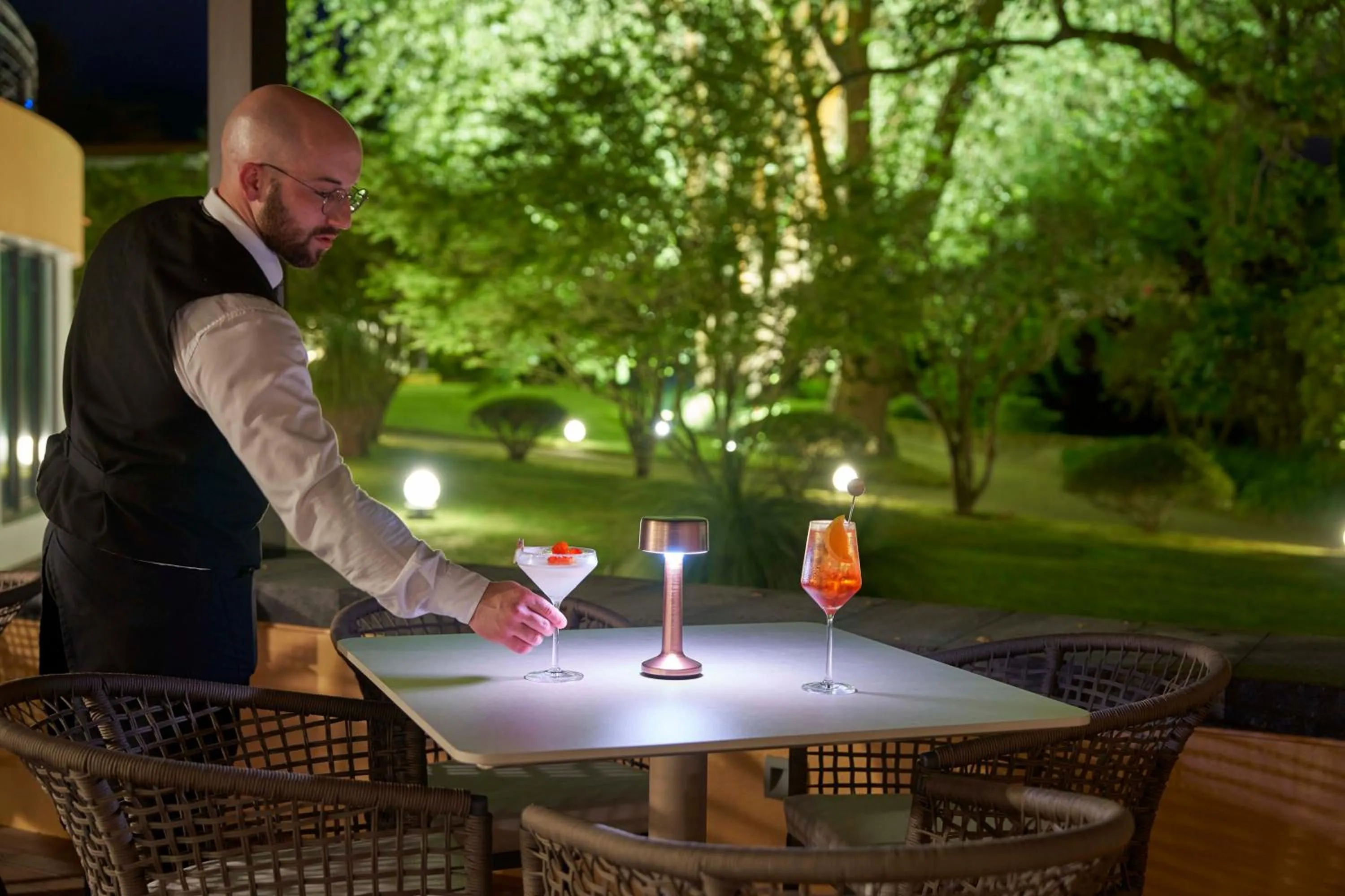 Lounge or bar in Terra Nostra Garden Hotel