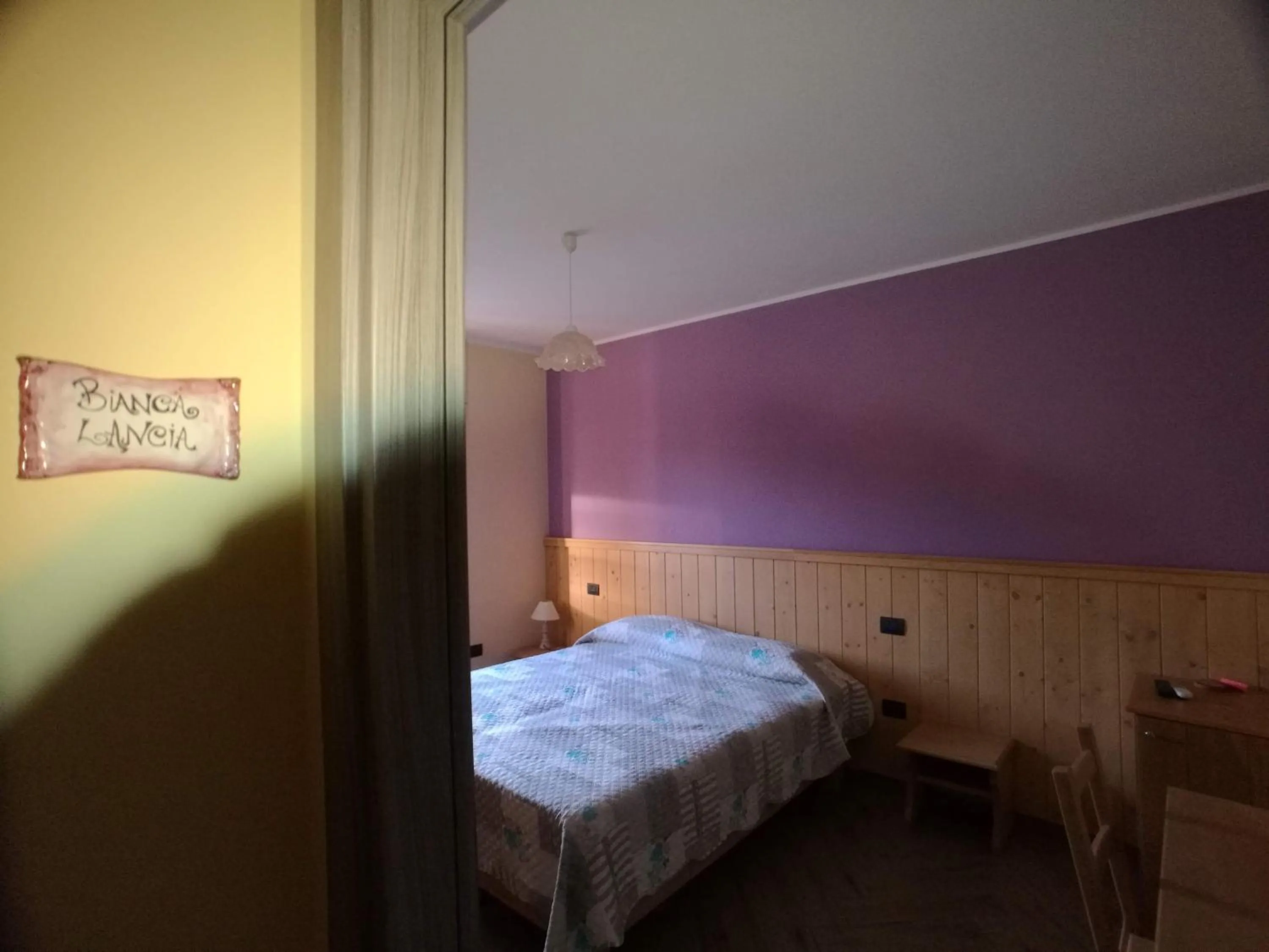 Bed in Lacus Pensilis