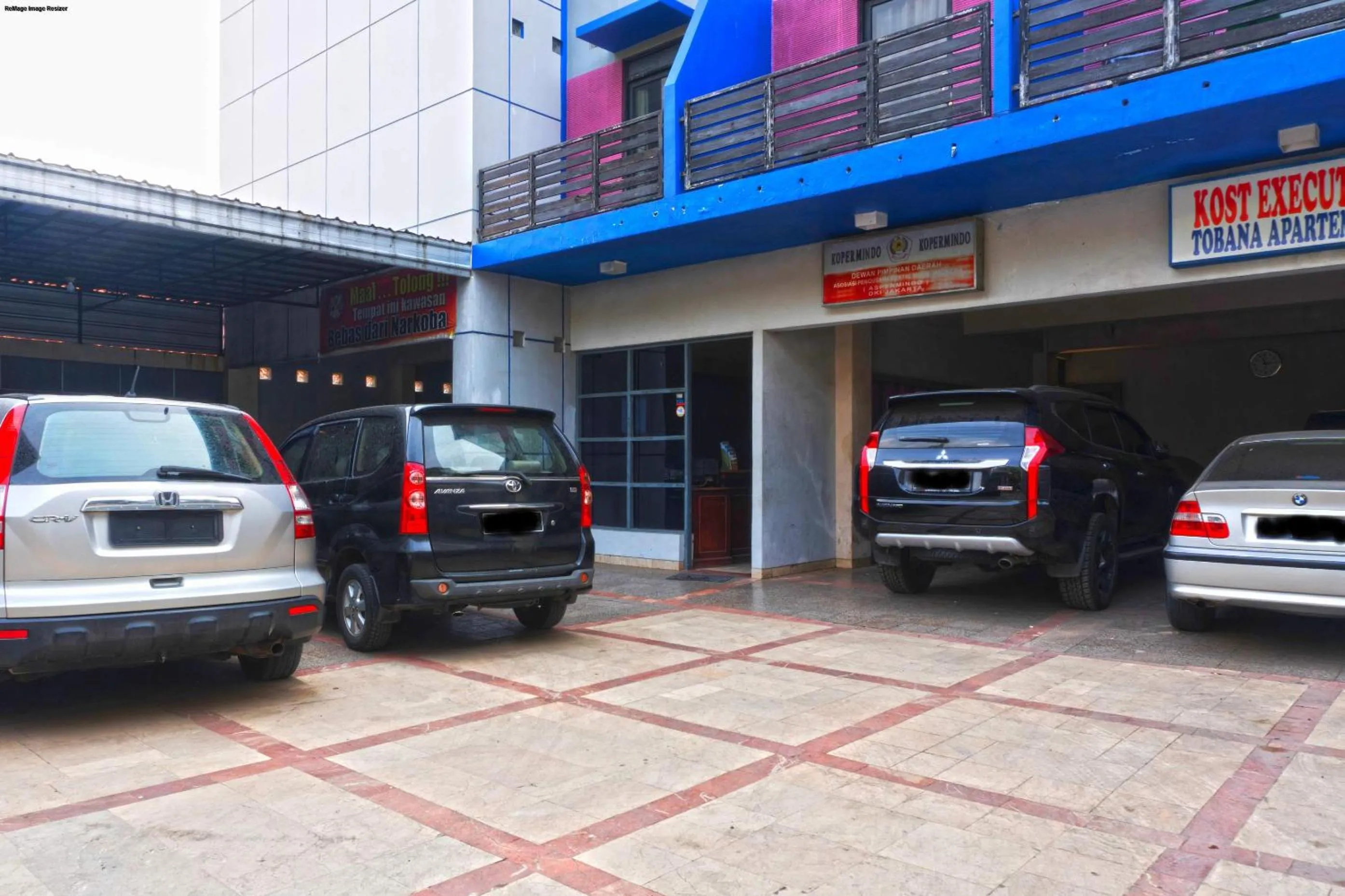 Property building in Apartment Wisma Tobana II