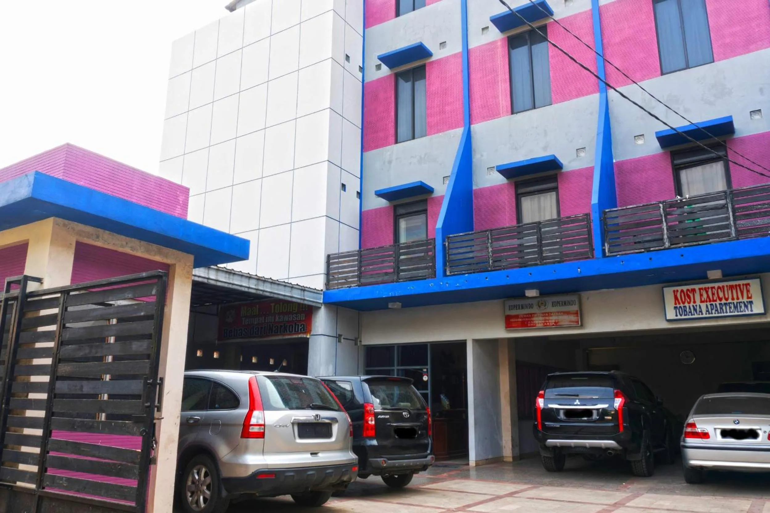 Property building in Apartment Wisma Tobana II
