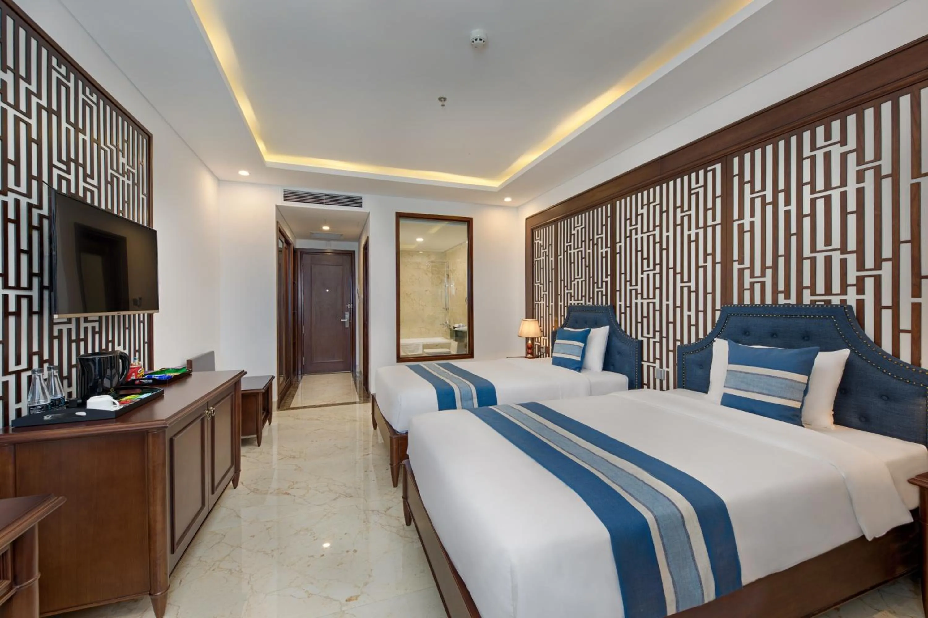 Photo of the whole room, Bed in Eden Ocean View Hotel Da Nang