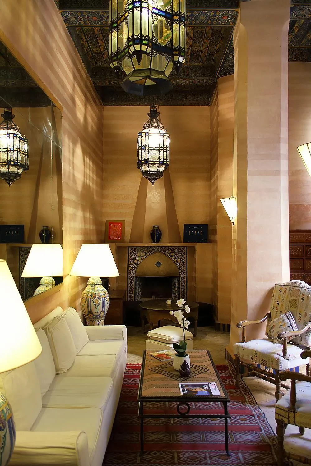 Communal lounge/ TV room in Riad Soundouss
