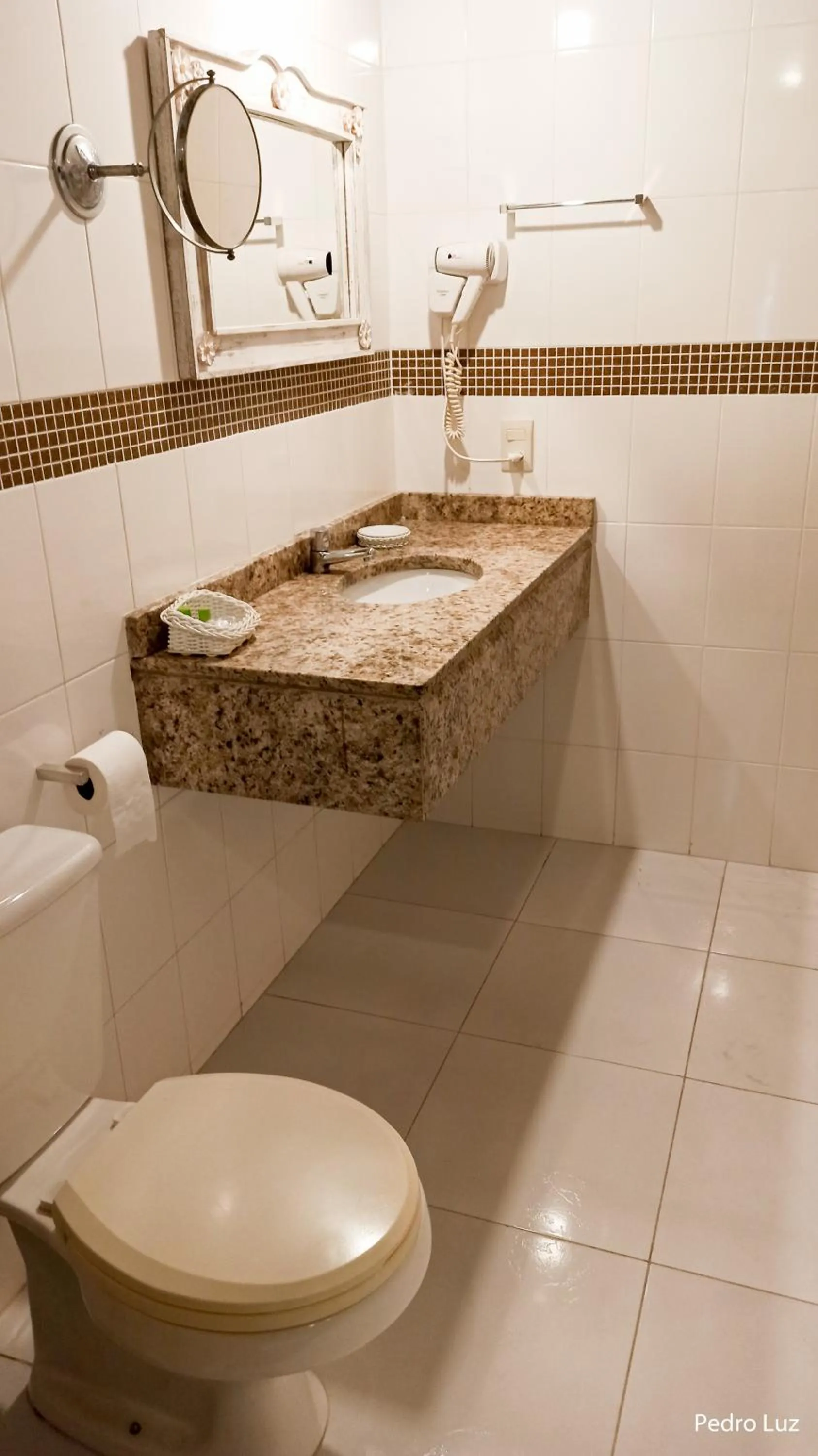 Bathroom in Hotel Rio Penedo