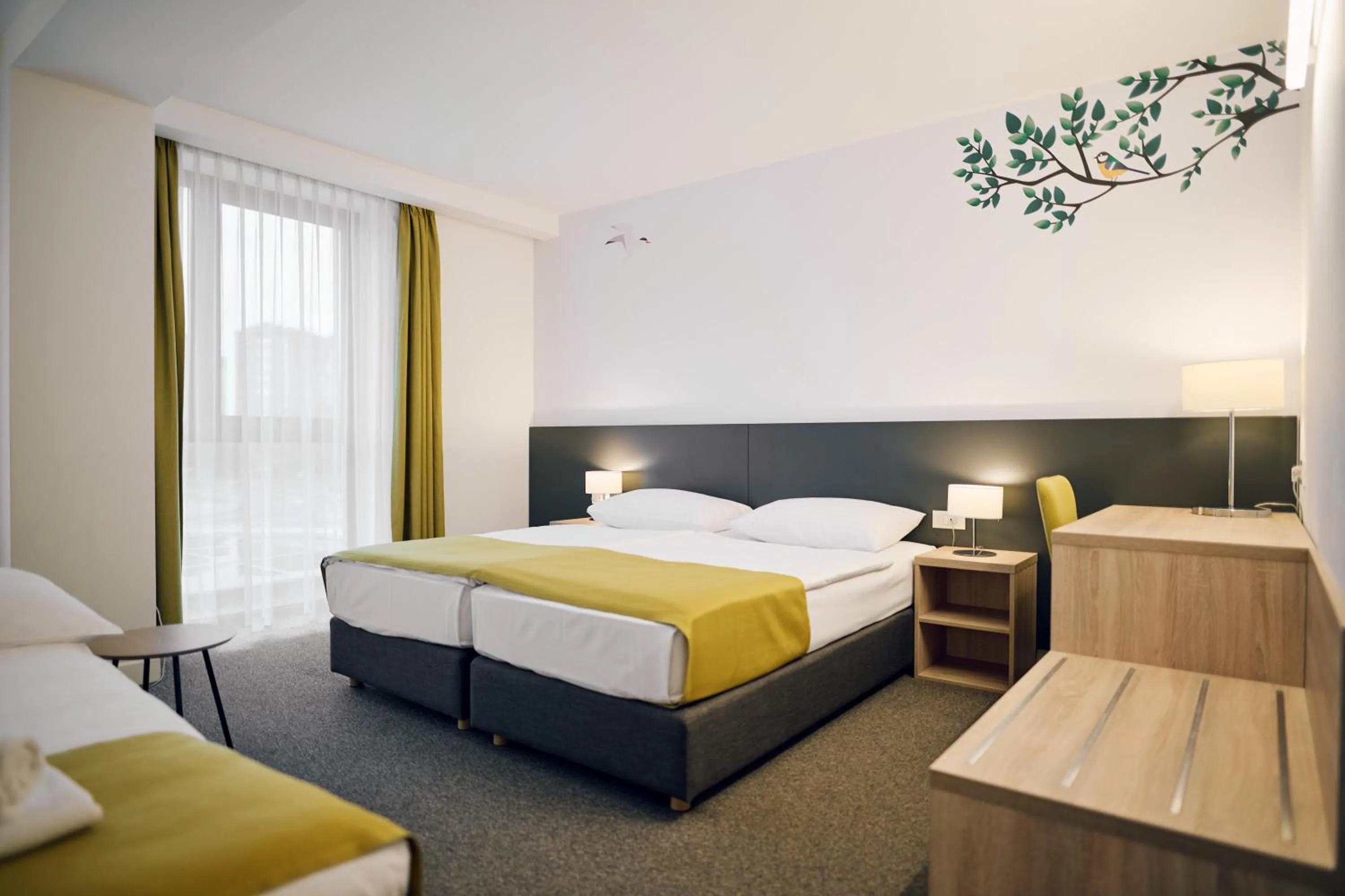 Bed in Hotel Park Superior 3*