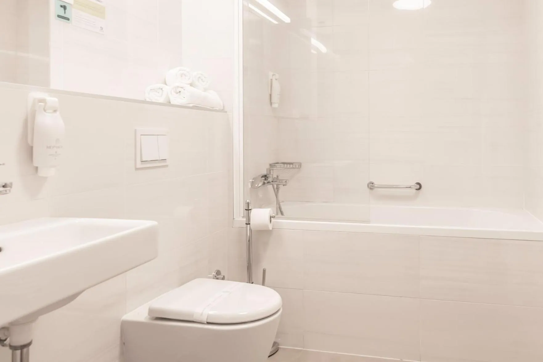 Bathroom in Hotel Park Superior 3*