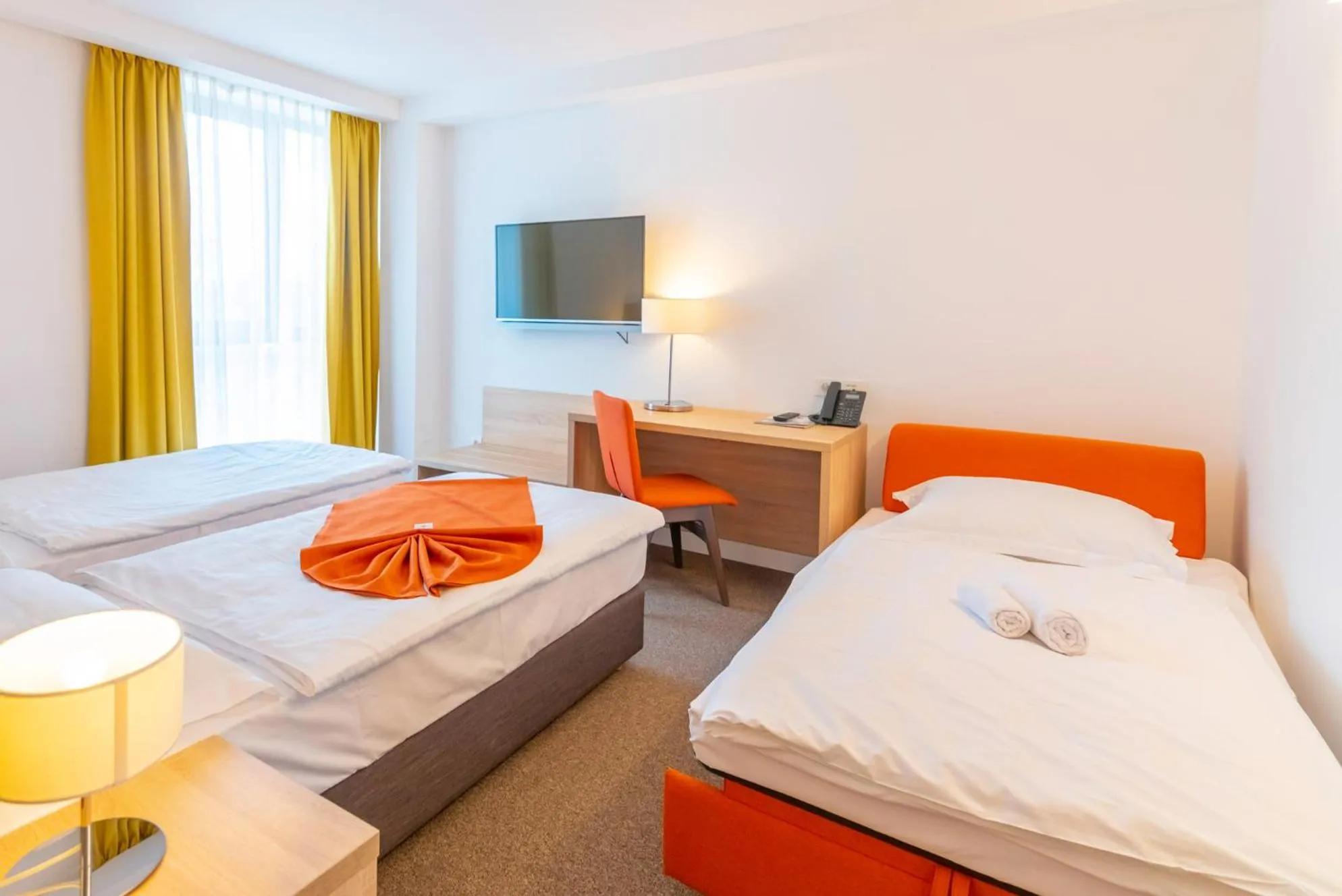 Bedroom, Bed in Hotel Park Superior 3*