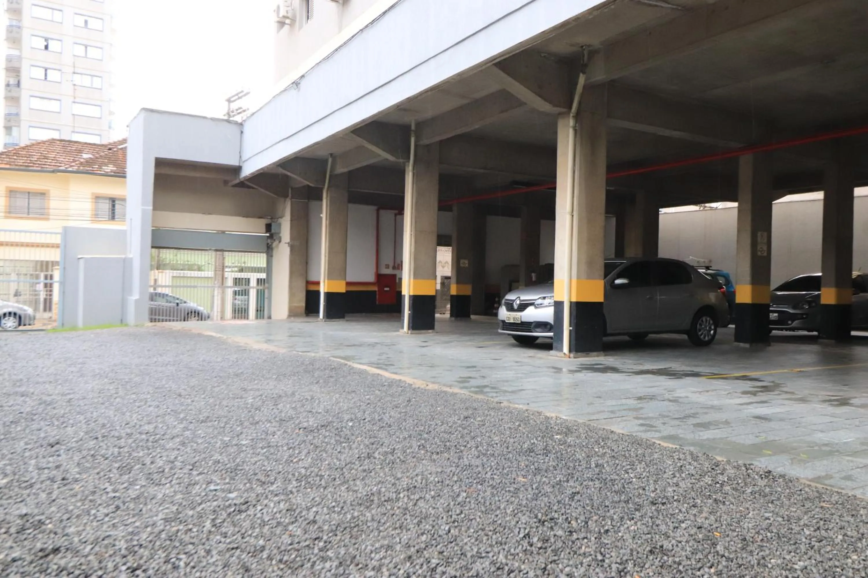 Parking in Mariano Palace Hotel