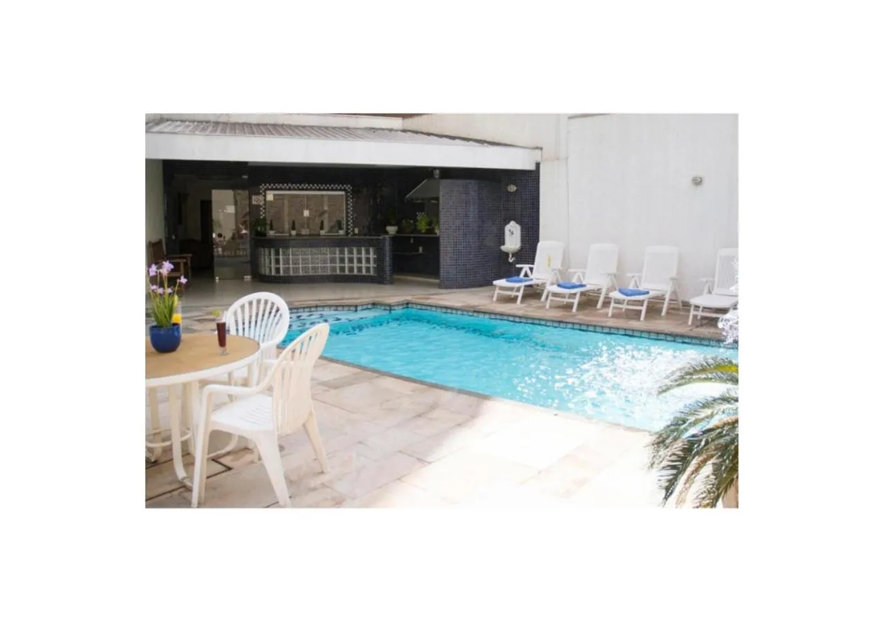 Swimming pool in Mariano Palace Hotel