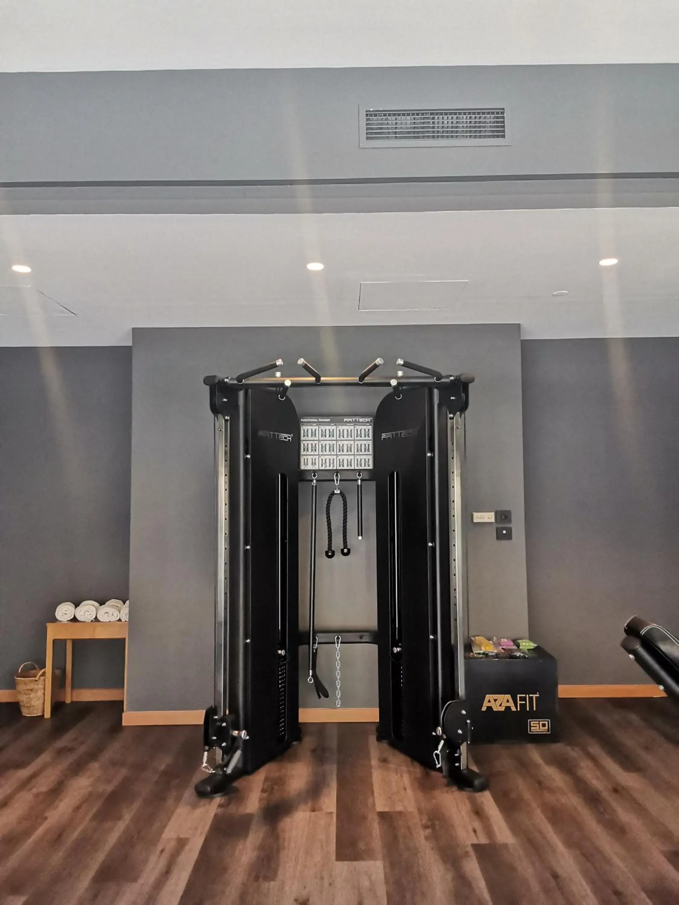Fitness centre/facilities in Hotel Versatile Fitness centre/facilities in Hotel Versatile