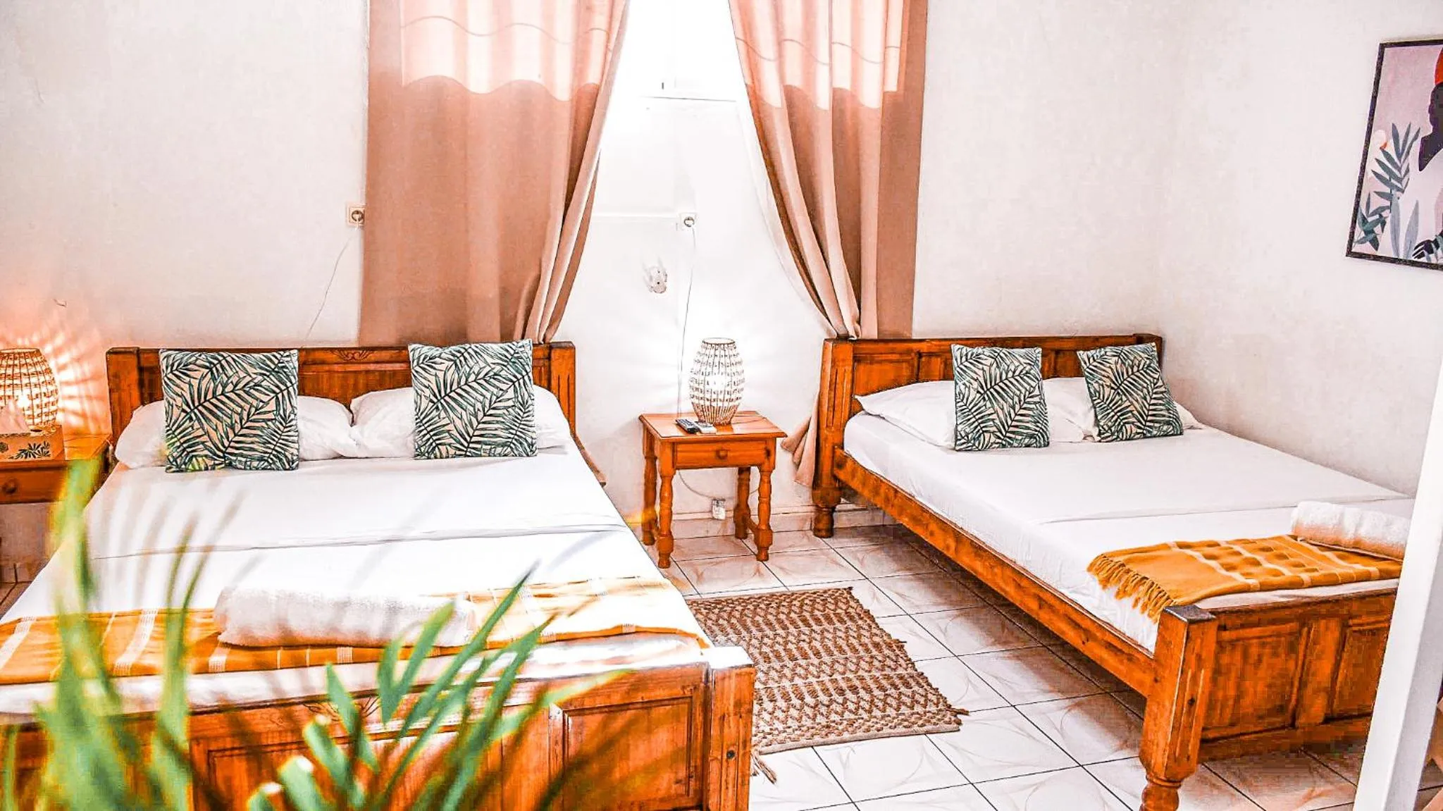 Property building, Bed in Hotel Oasis