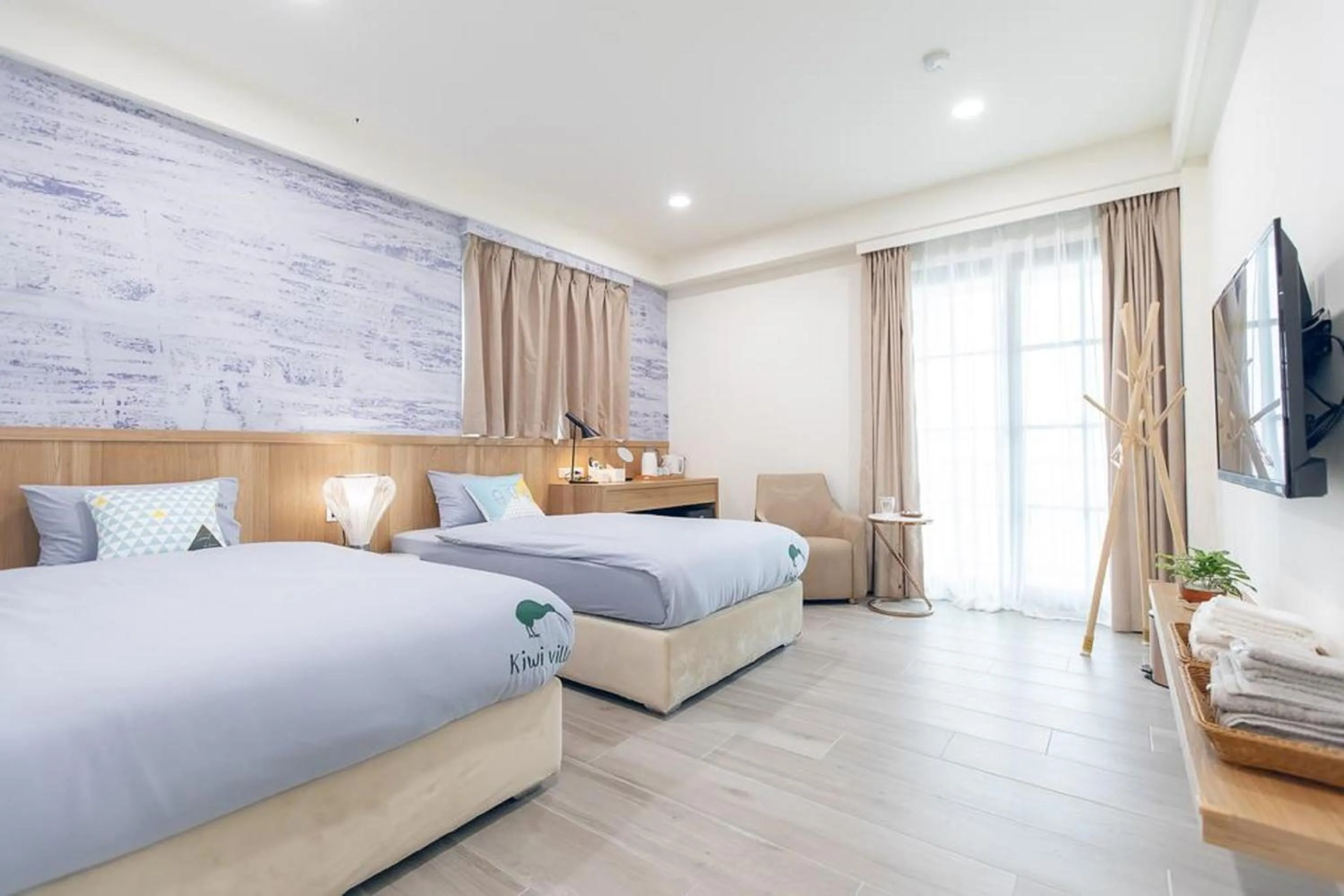 Decorative detail, Bed in Kiwi Villa