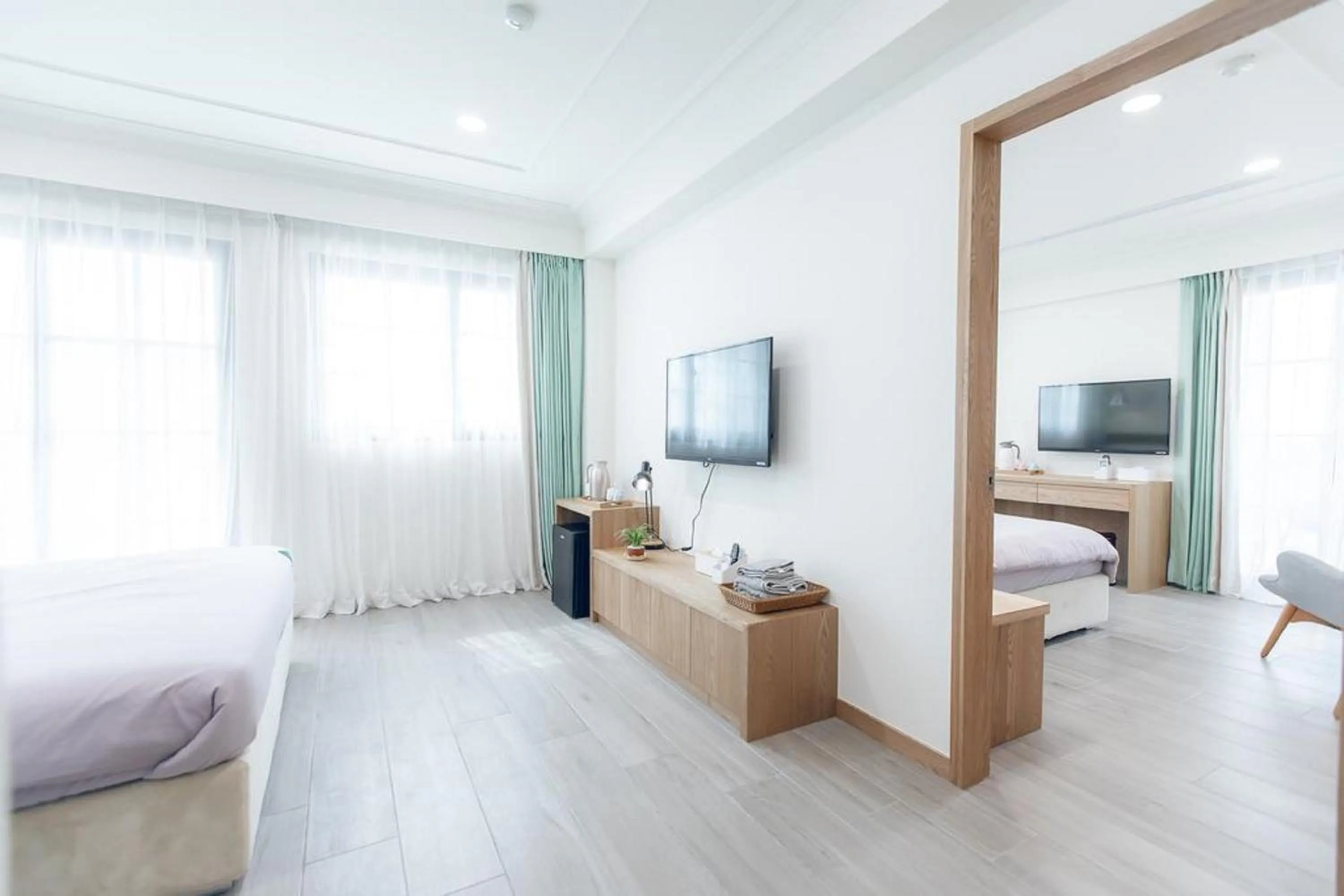 Decorative detail, Bed in Kiwi Villa