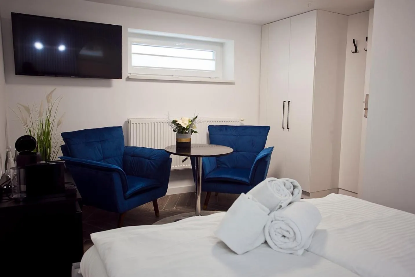 TV and multimedia, Bed in Willowa NO. 5 APARTAMENTS