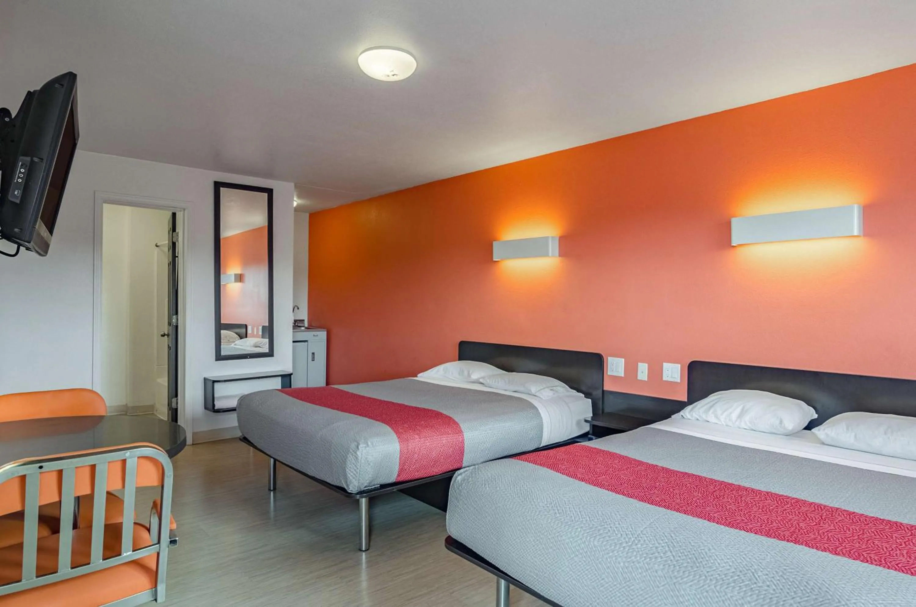 Bedroom, Bed in Motel 6 Riverton WY