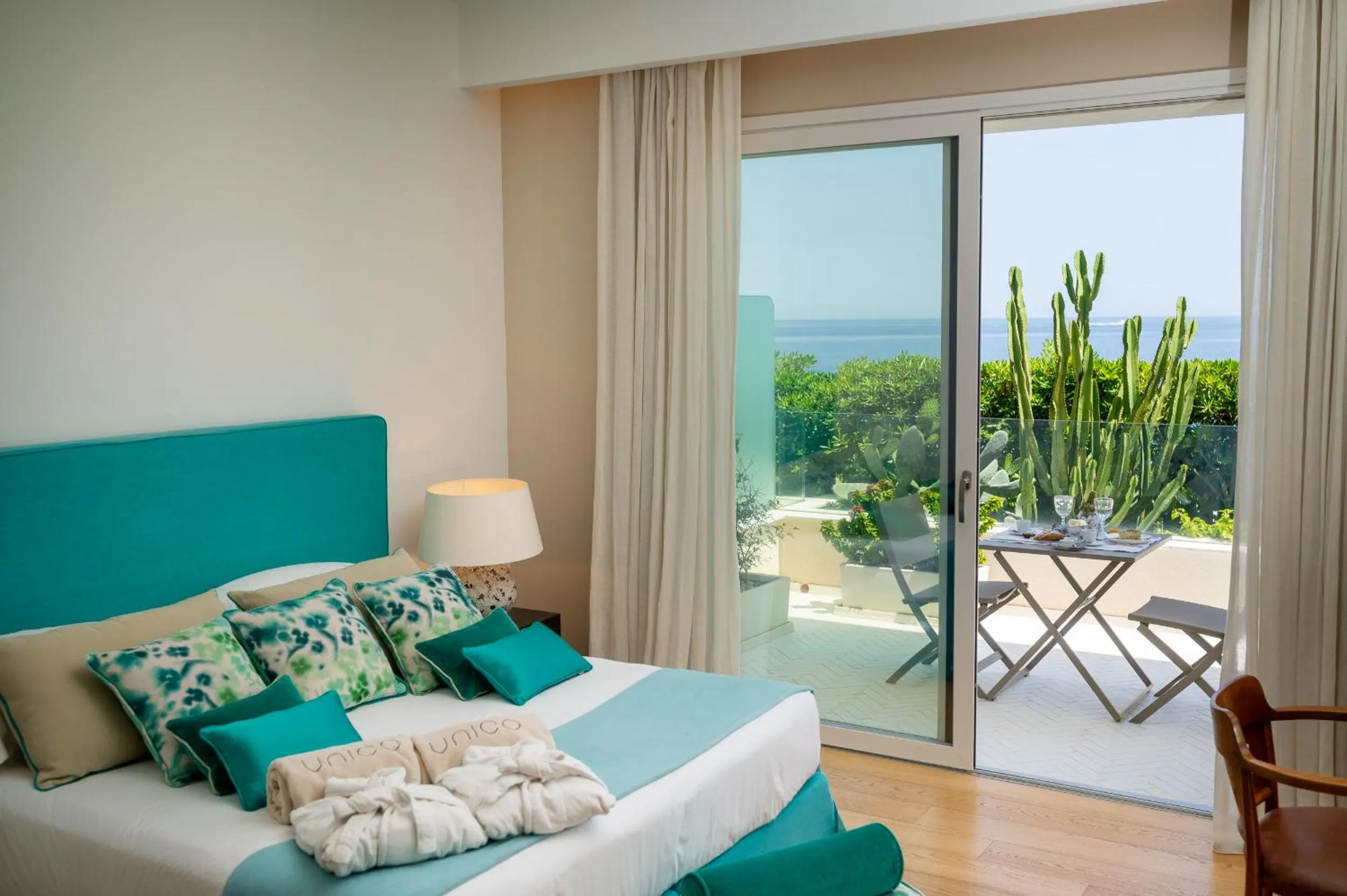 Bed in Unìco Boutique Hotel d'Arte