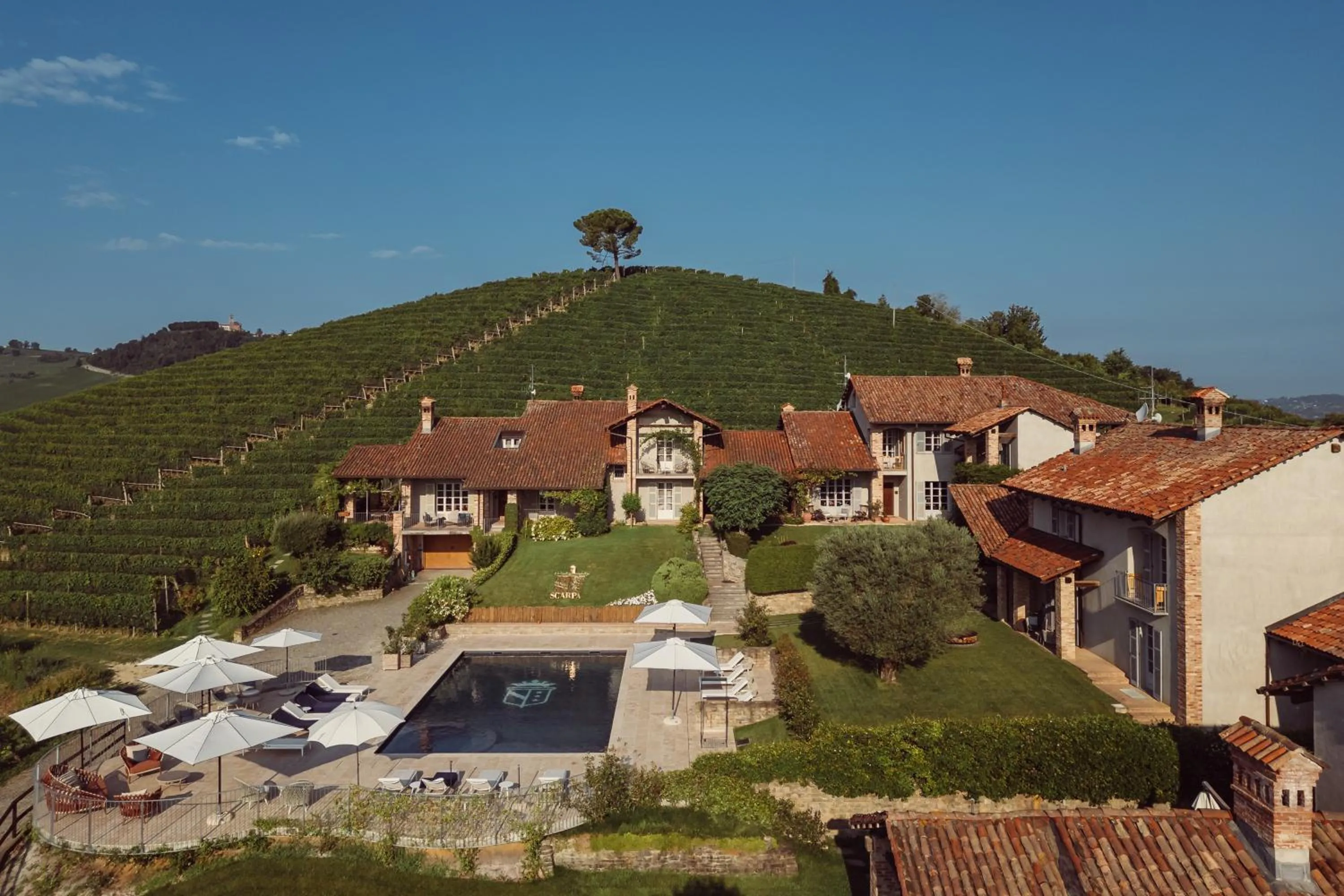 Scarpa Villas - Barolo Luxury Escape