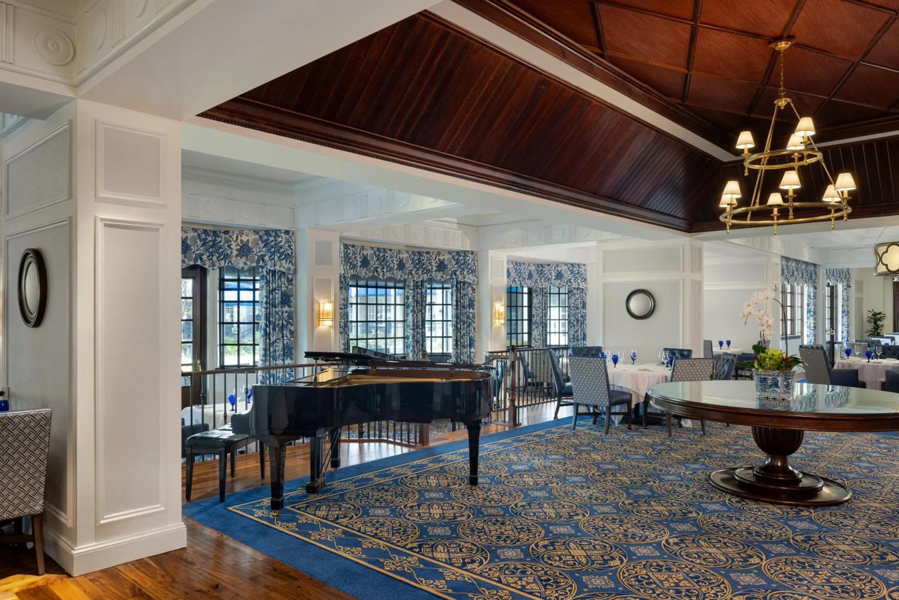 Restaurant/places to eat in Washington Duke Inn & Golf Club