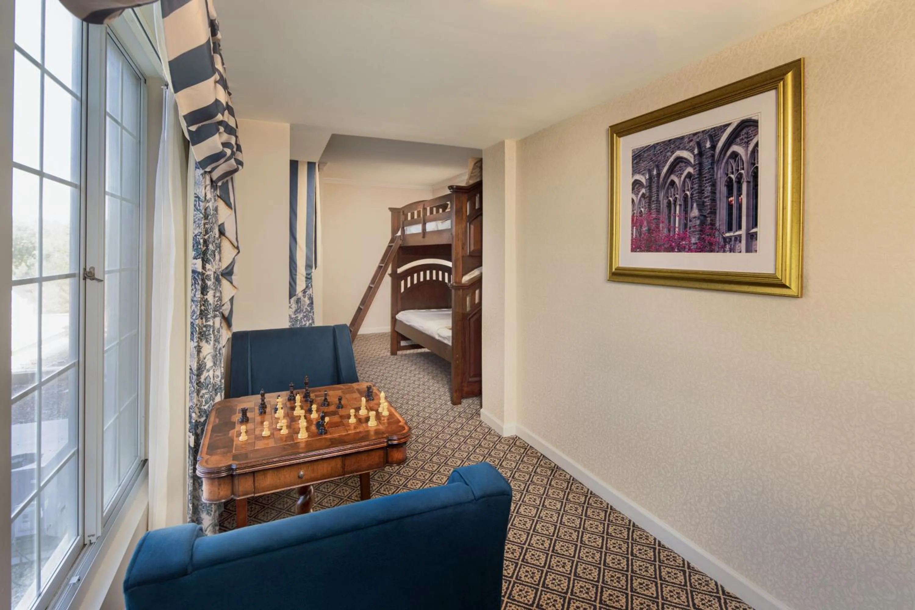 bunk bed in Washington Duke Inn & Golf Club