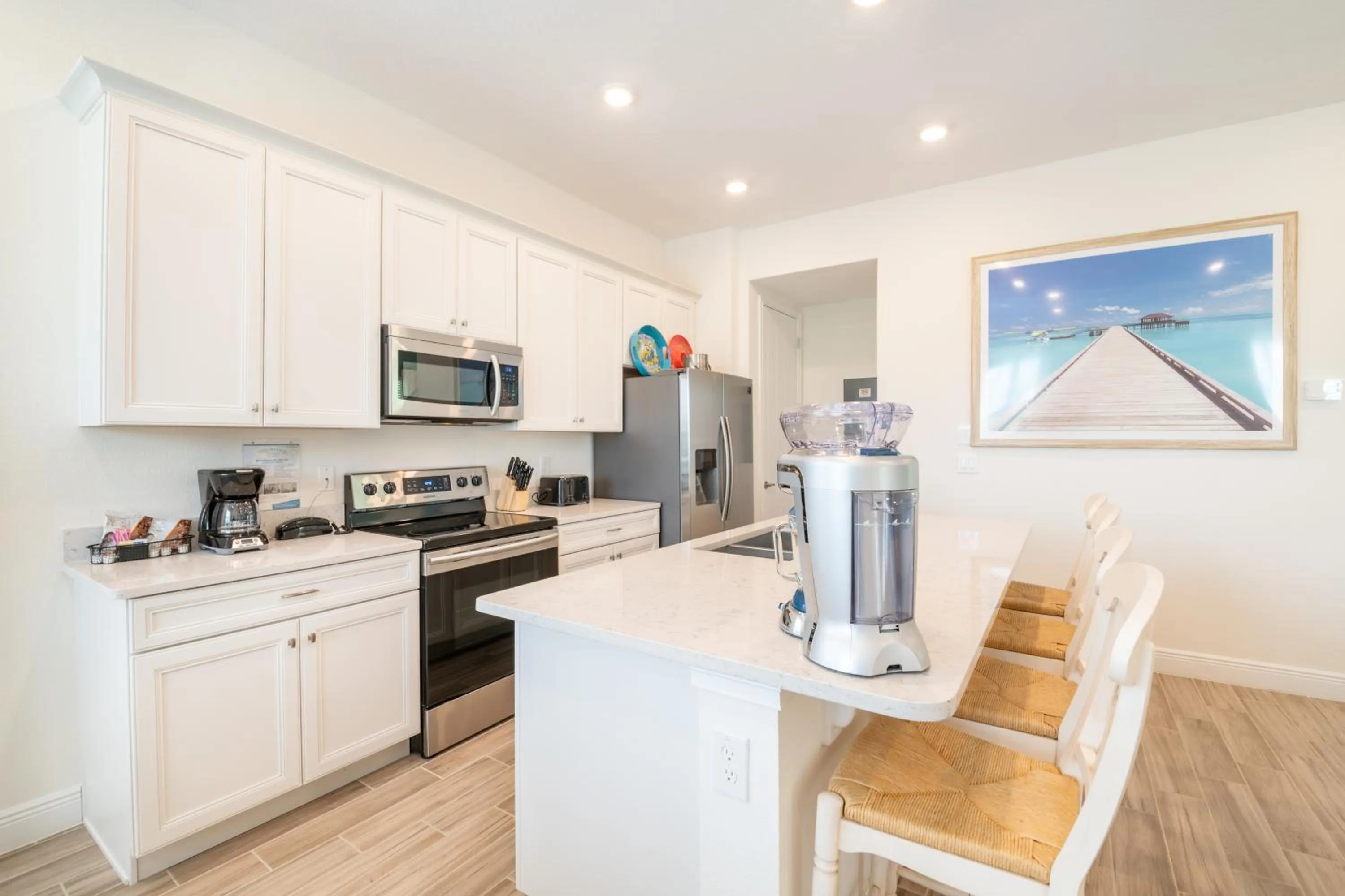 Coffee/tea facilities in Margaritaville Cottages Orlando by Rentyl with H2O Waterpark