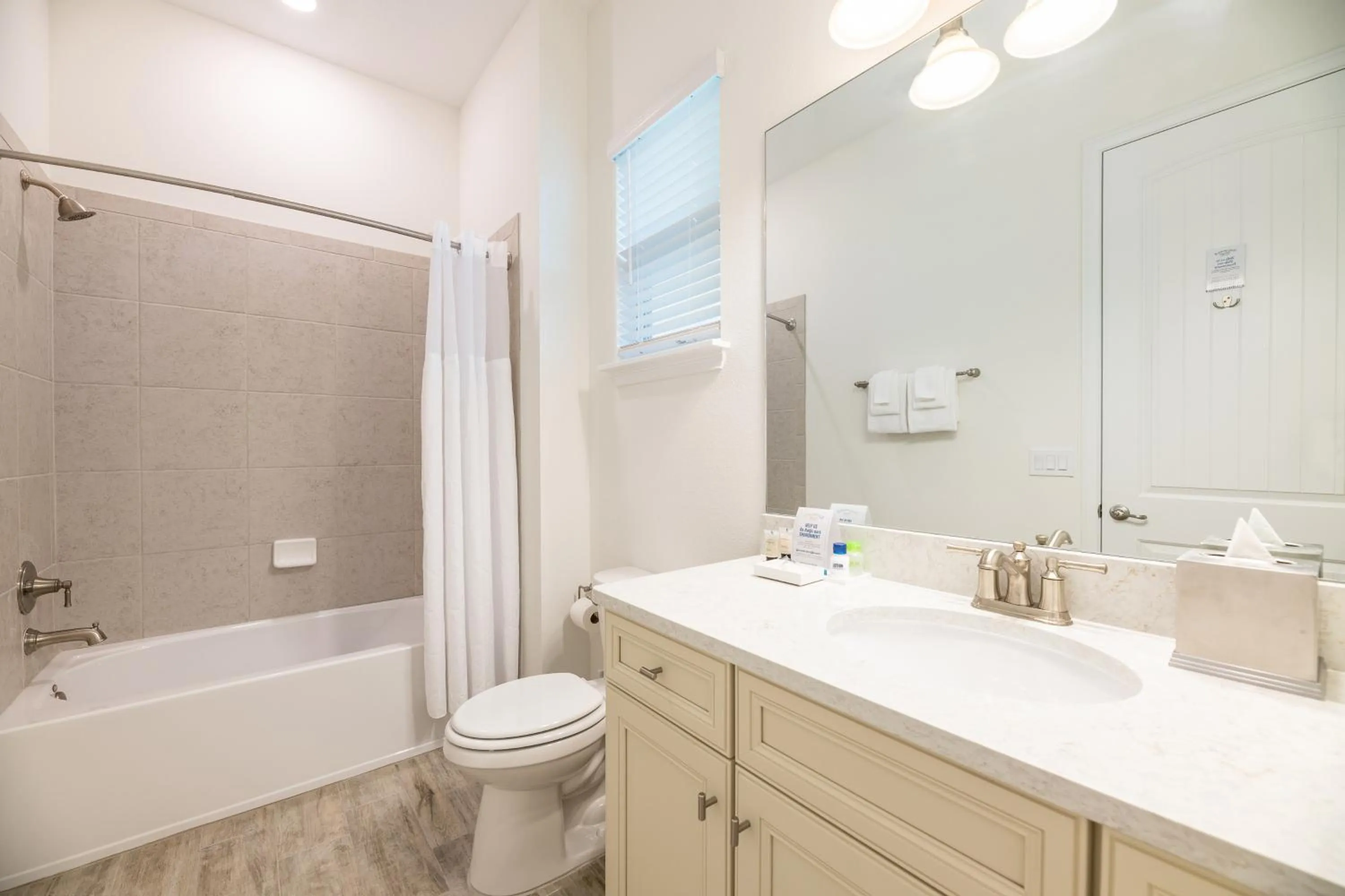 Bathroom in Margaritaville Cottages Orlando by Rentyl with H2O Waterpark