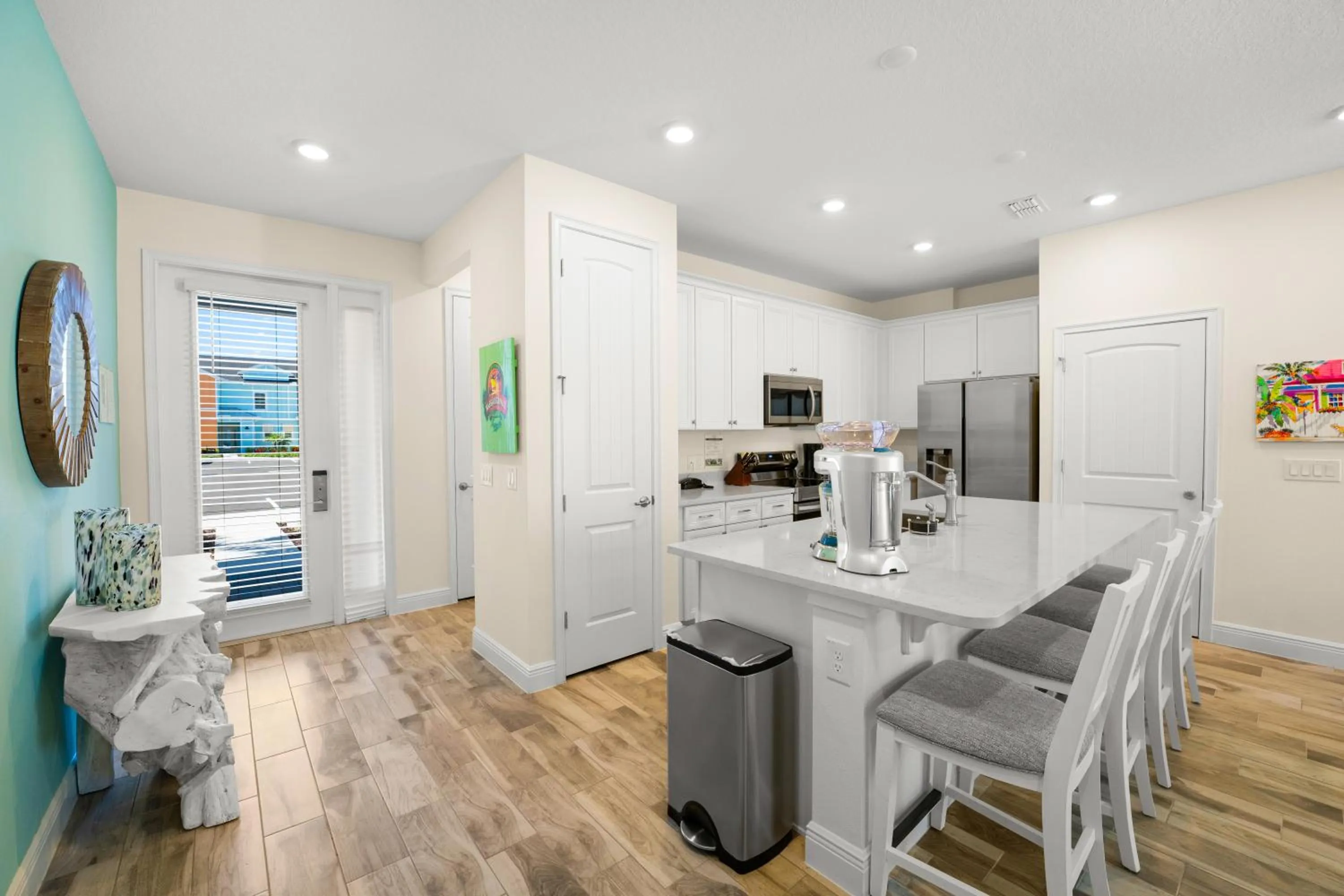 Kitchen or kitchenette in Margaritaville Cottages Orlando by Rentyl with H2O Waterpark