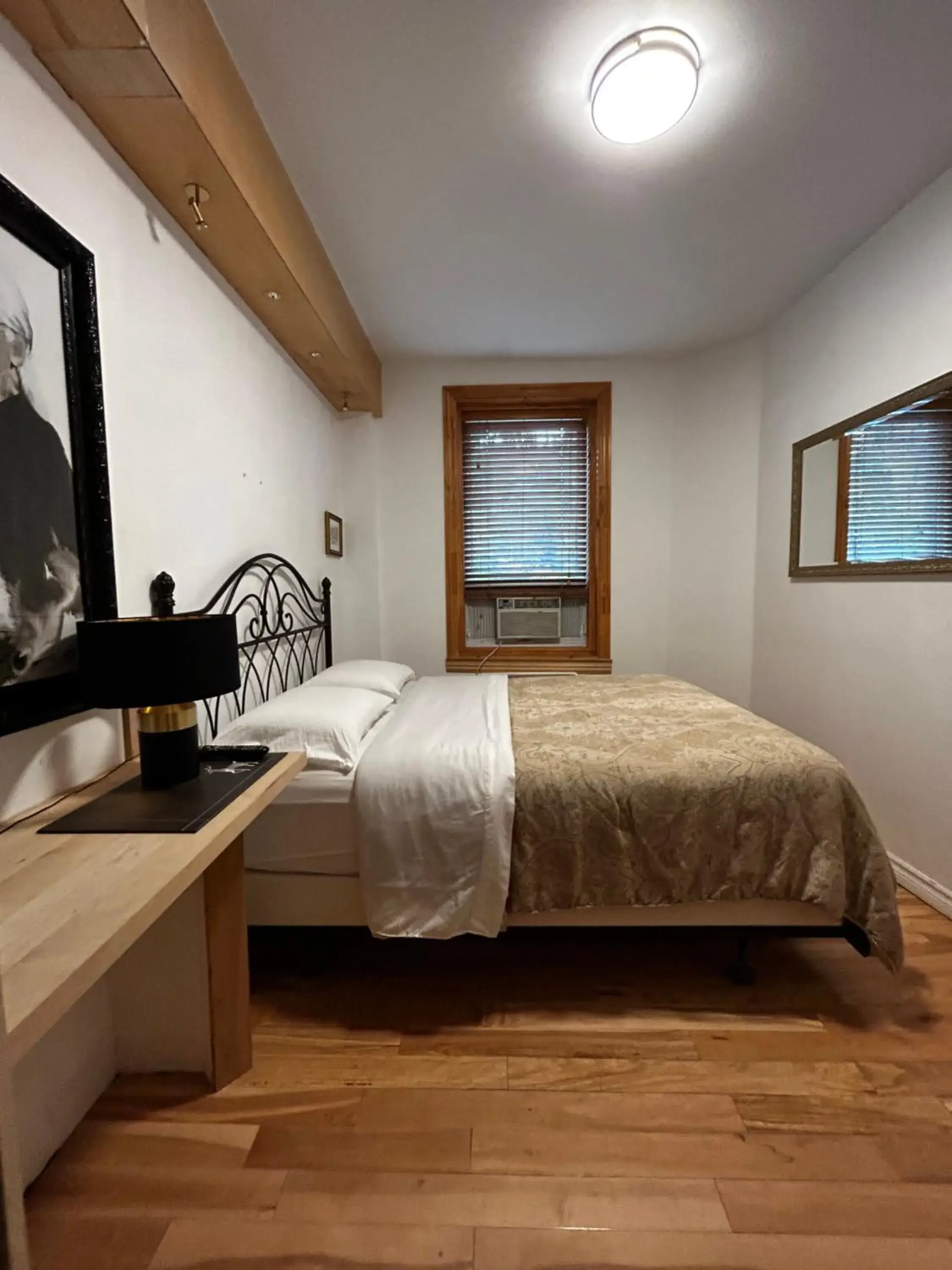 Bed in Gite Le Sieur de Joliette Bed in Gite Le Sieur de Joliette