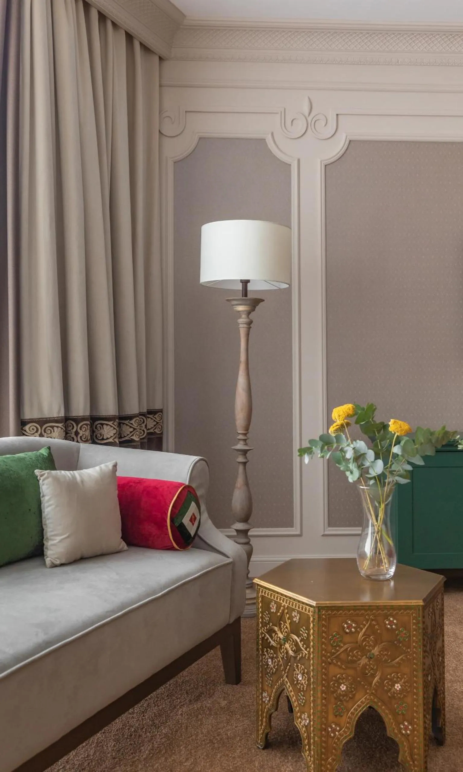 Bed in Jumbaktas Astana Hotel