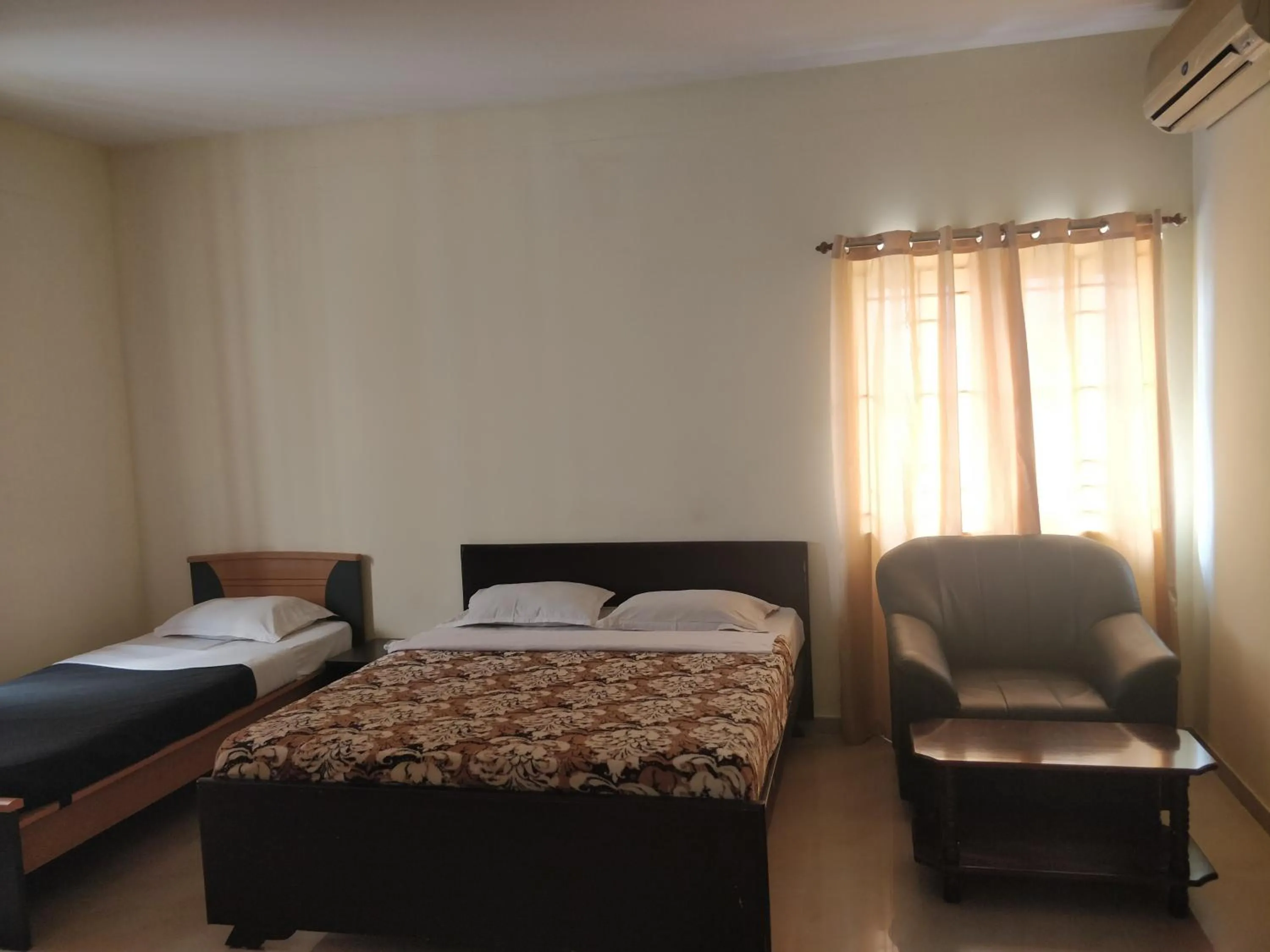 Bed in Tulip Suites