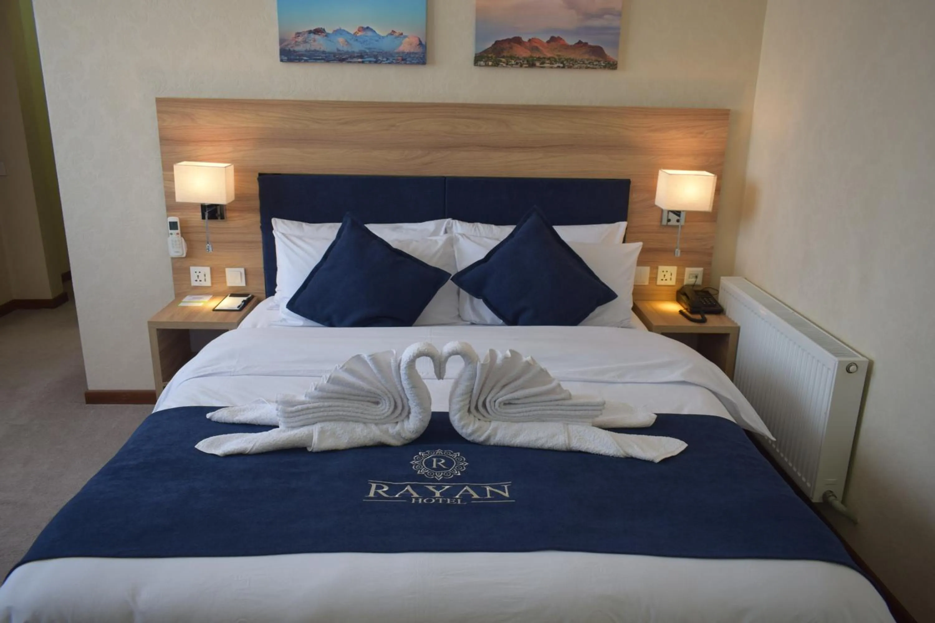 Bed in Rayan Hotel