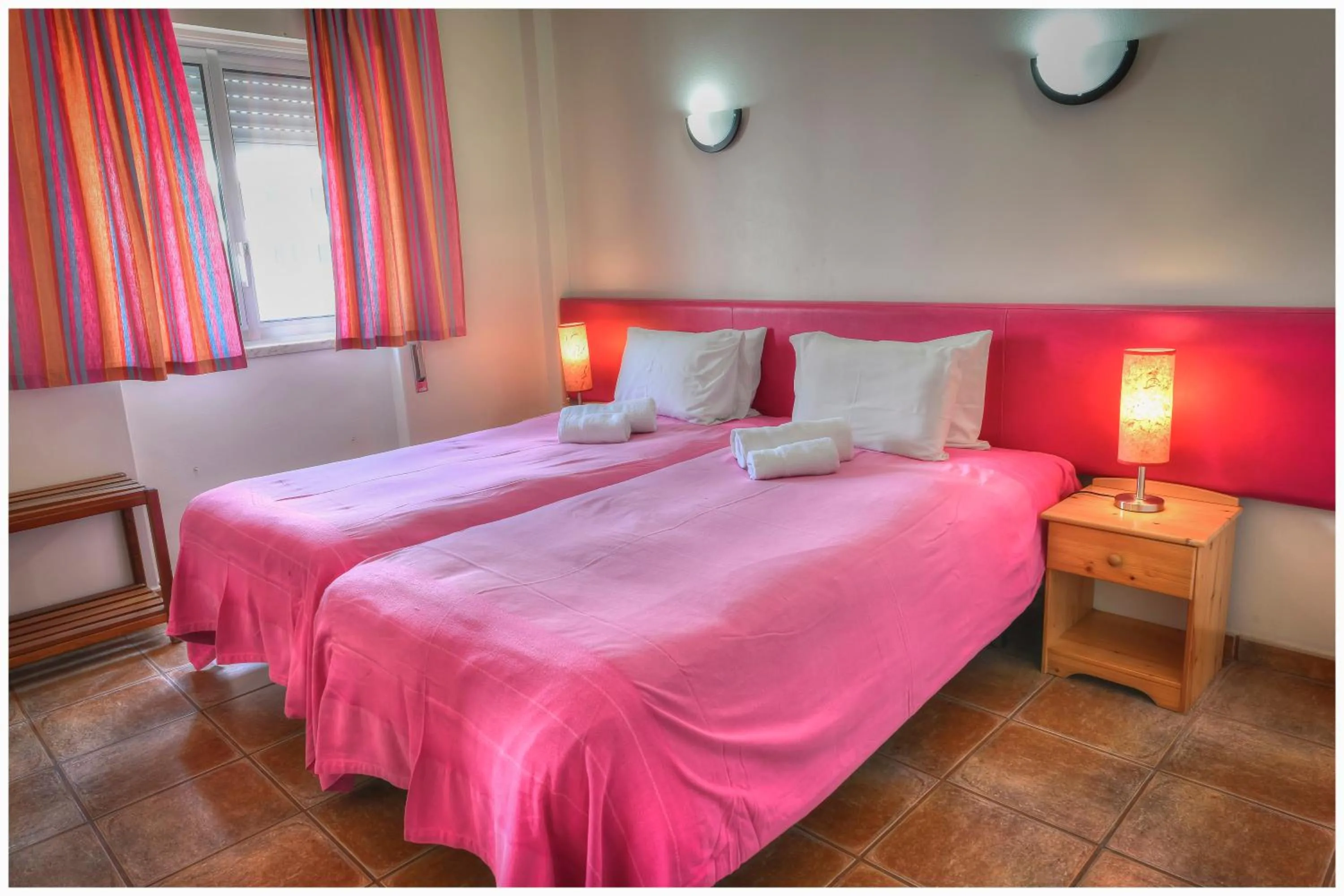 Bedroom, Bed in Apartamentos Belo Horizonte