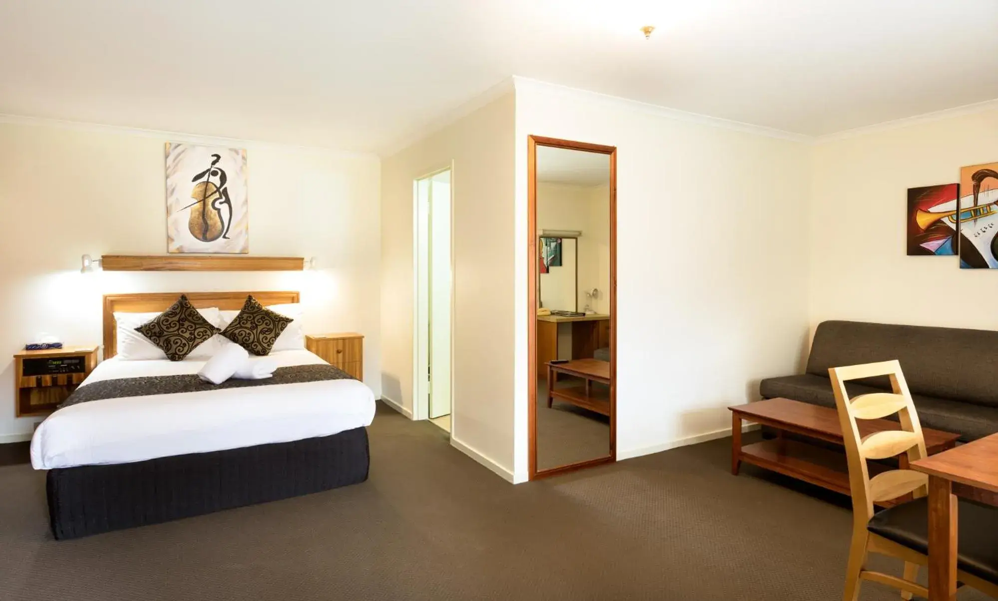 Bed in Advance Motel Bed in Advance Motel