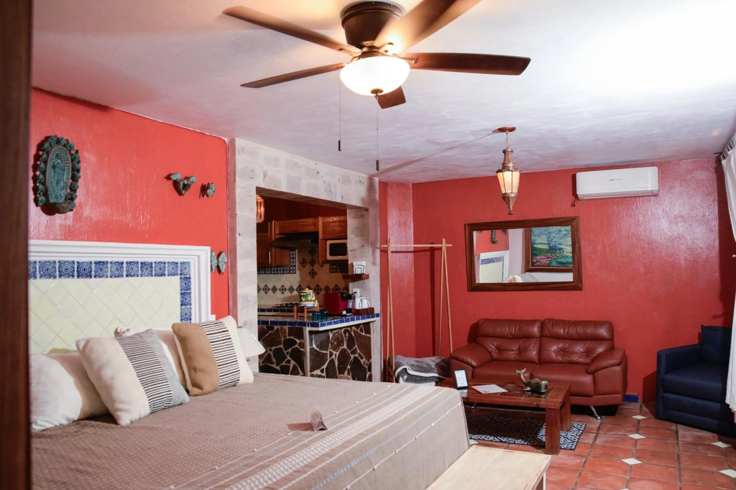 Photo of the whole room in Casa Miura Hotel Boutique