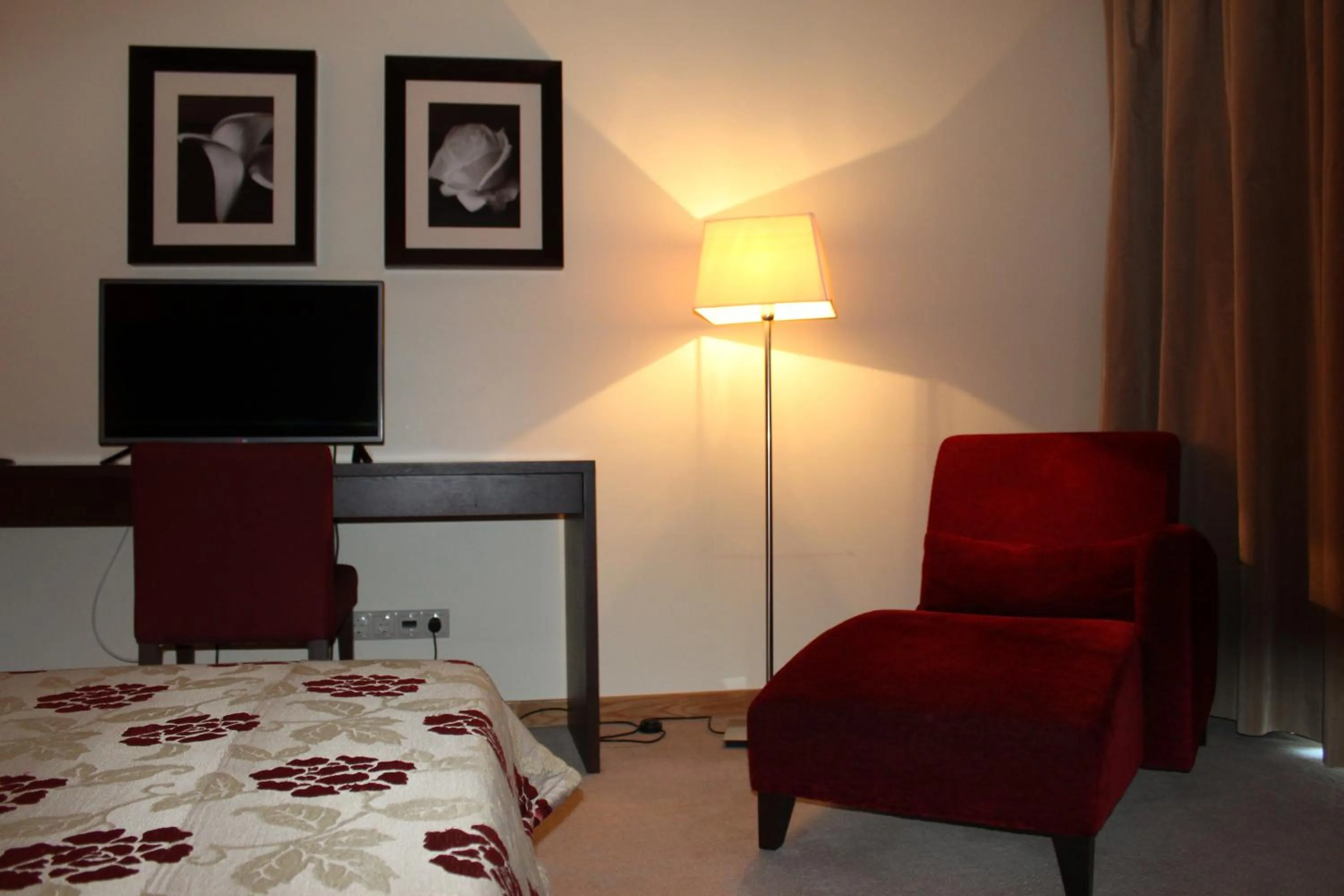 Bedroom, Bed in BejaParque Hotel