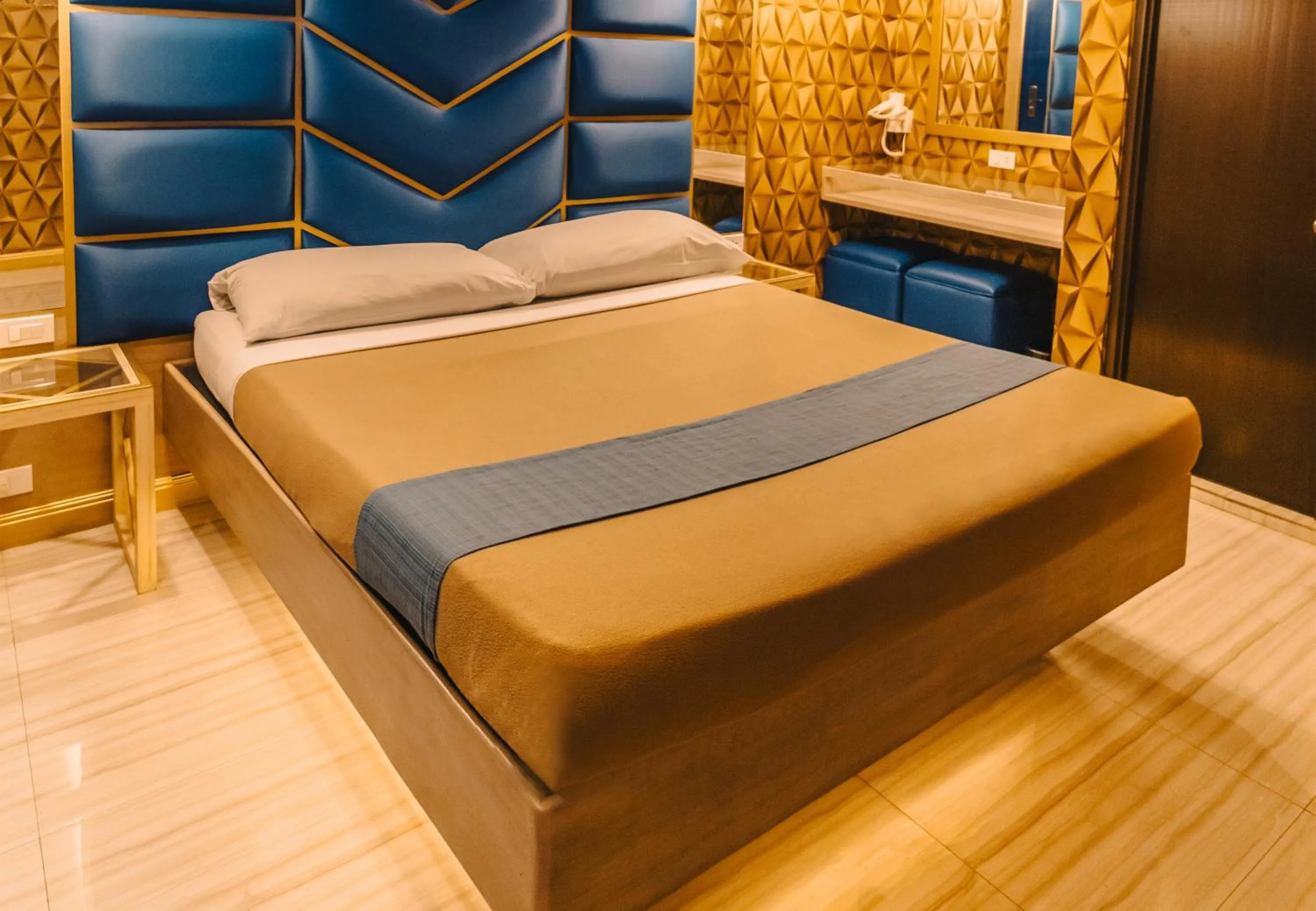 Bed in Hotel Ava Gil Puyat