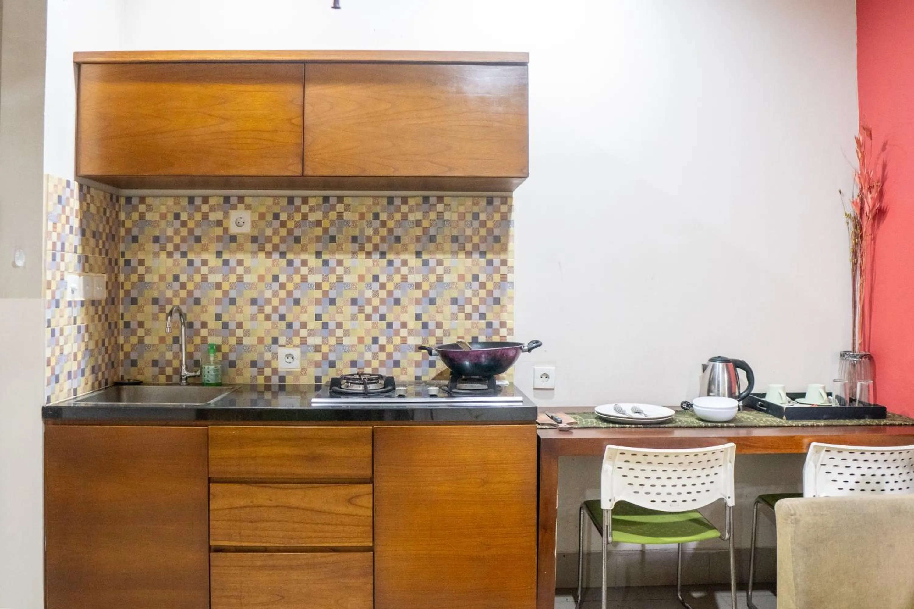 The Green Zhurga Suite Seminyak