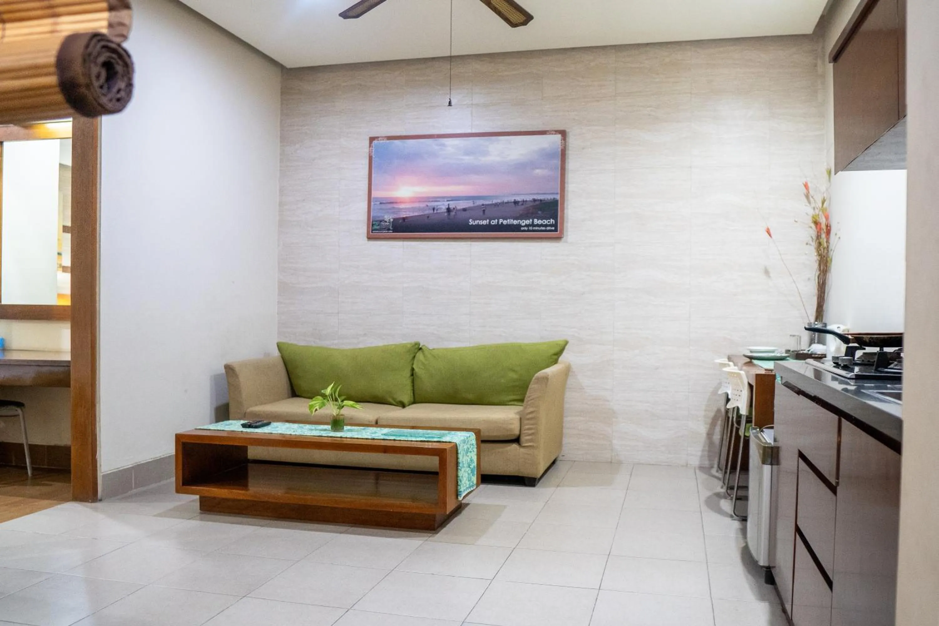 The Green Zhurga Suite Seminyak