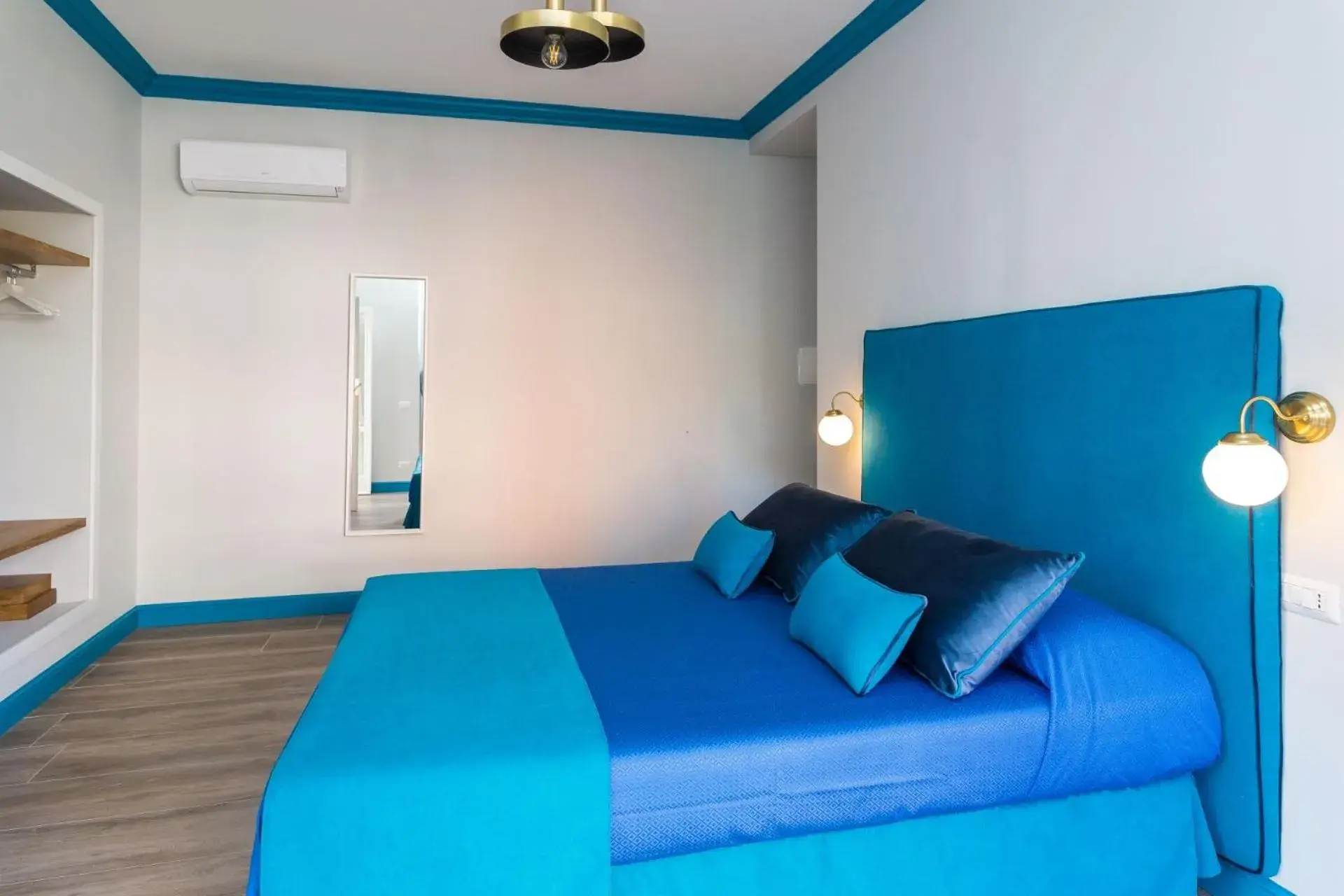 Triple Room in Sorrento Pool&Suites Triple Room in Sorrento Pool&Suites