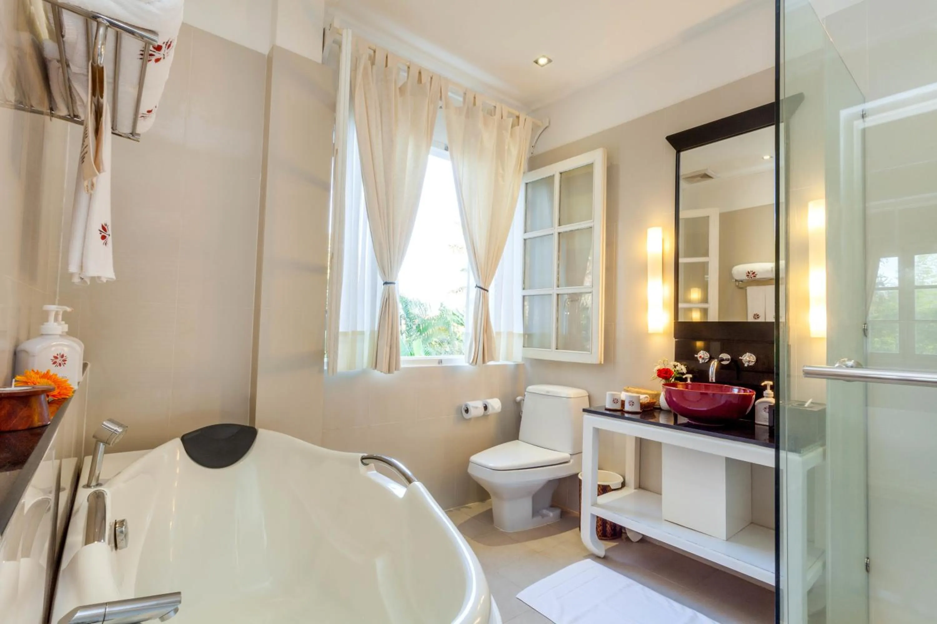 Bathroom in Homm Souvannaphoum Luang Prabang, part of Banyan Group