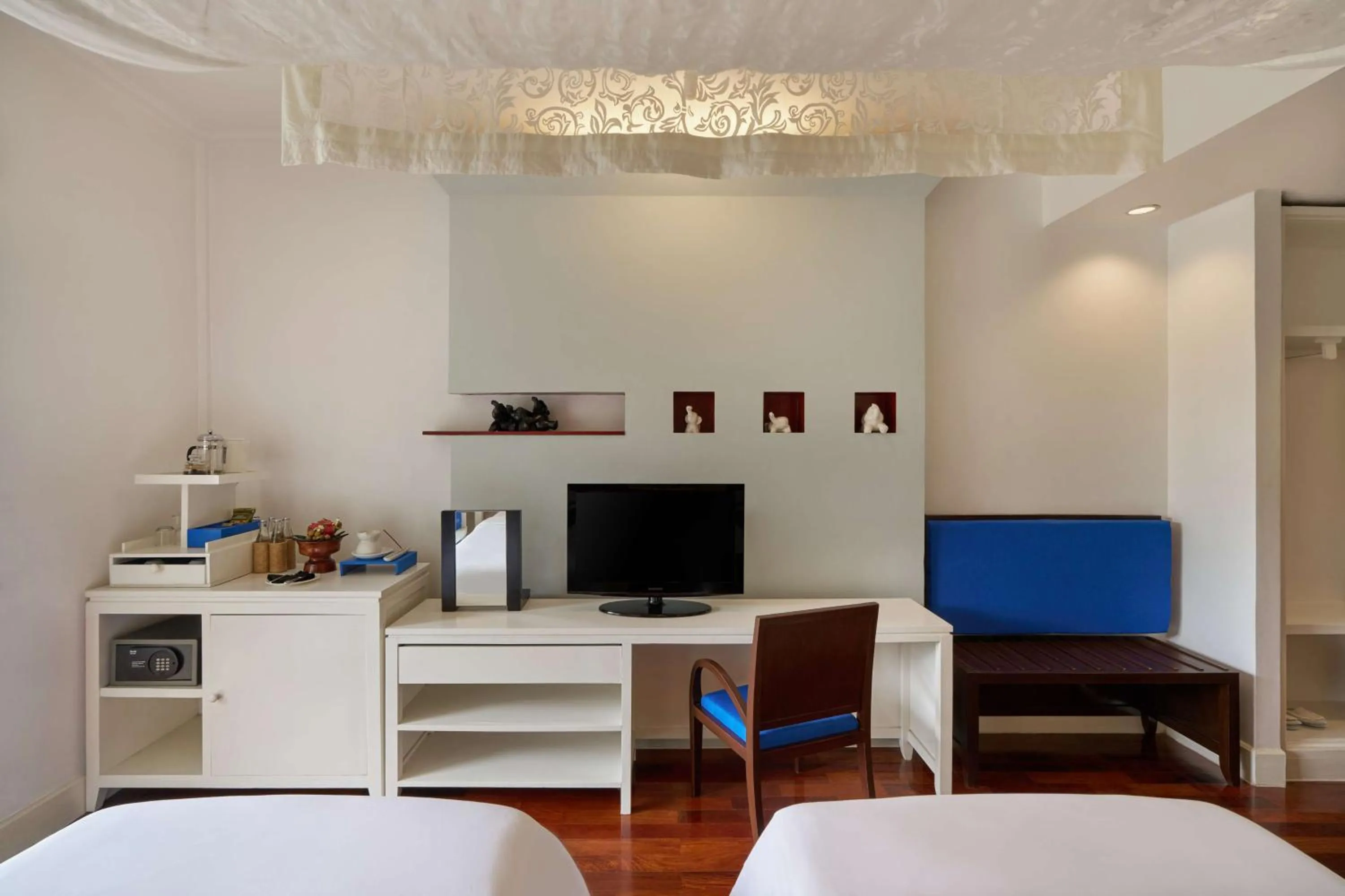 Bedroom, Bed in Homm Souvannaphoum Luang Prabang, part of Banyan Group