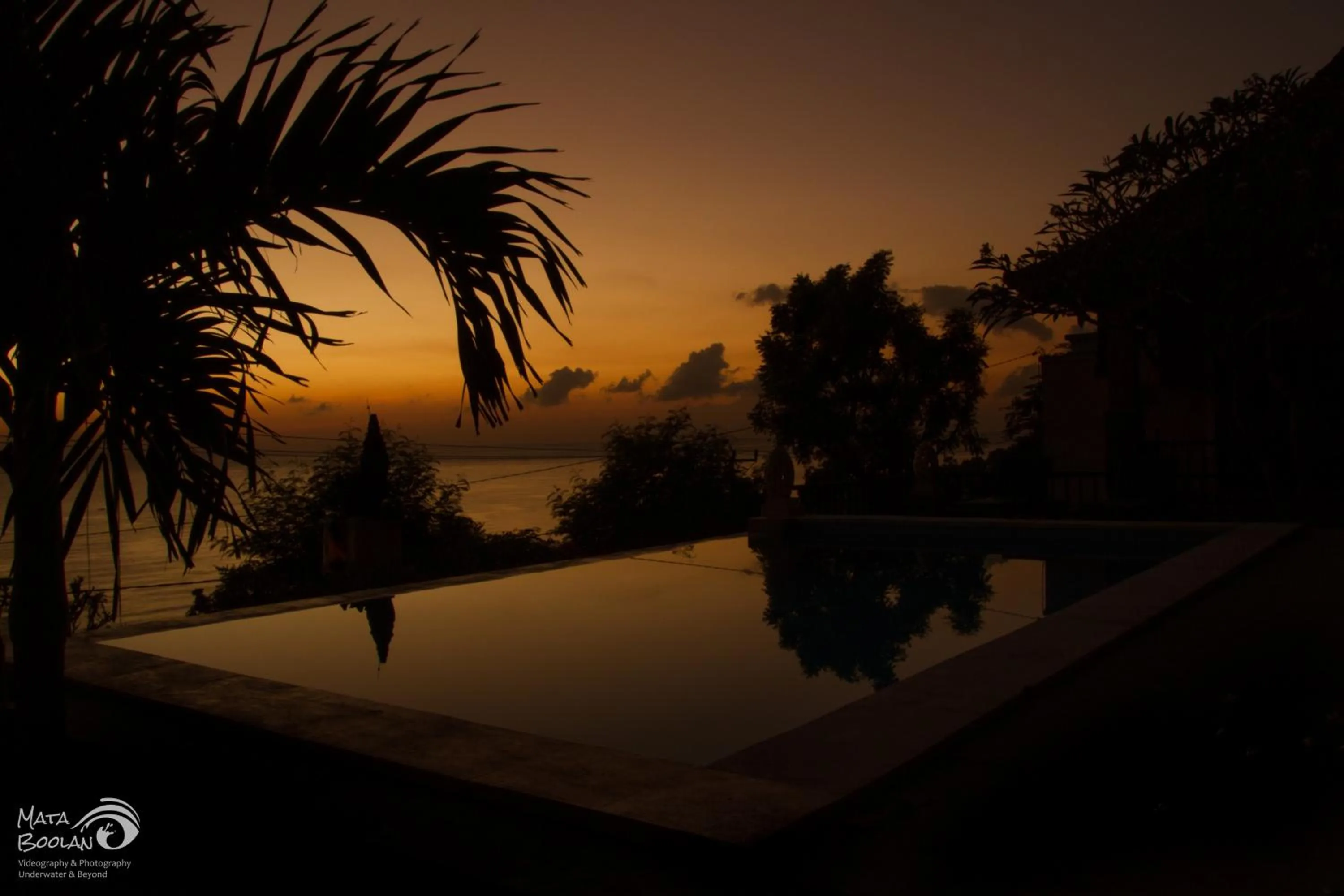 Summer in Beten Waru Bungalow and Restaurant