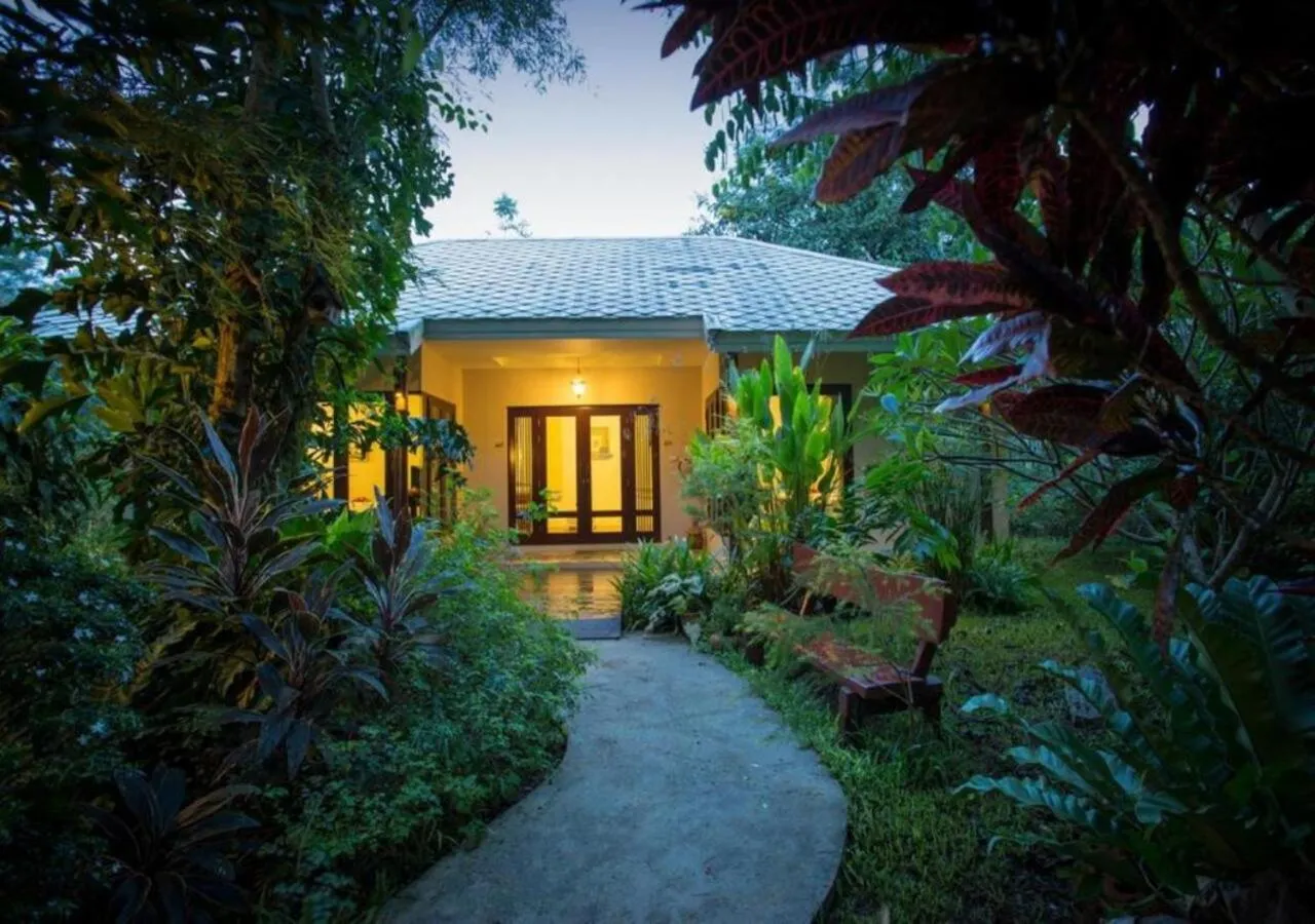 Property building in Phuwanalee Resort