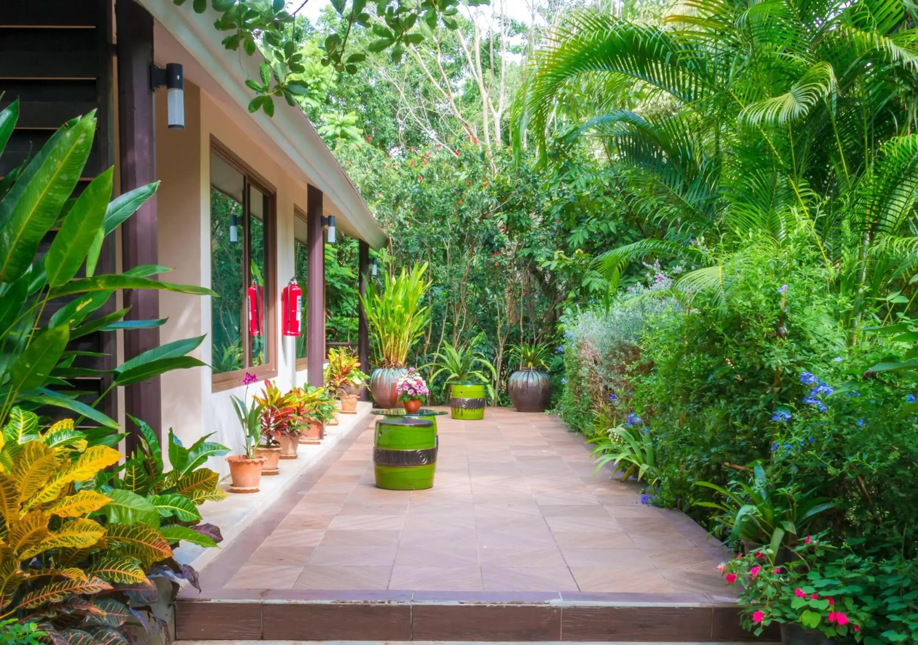 Property building in Phuwanalee Resort Property building in Phuwanalee Resort