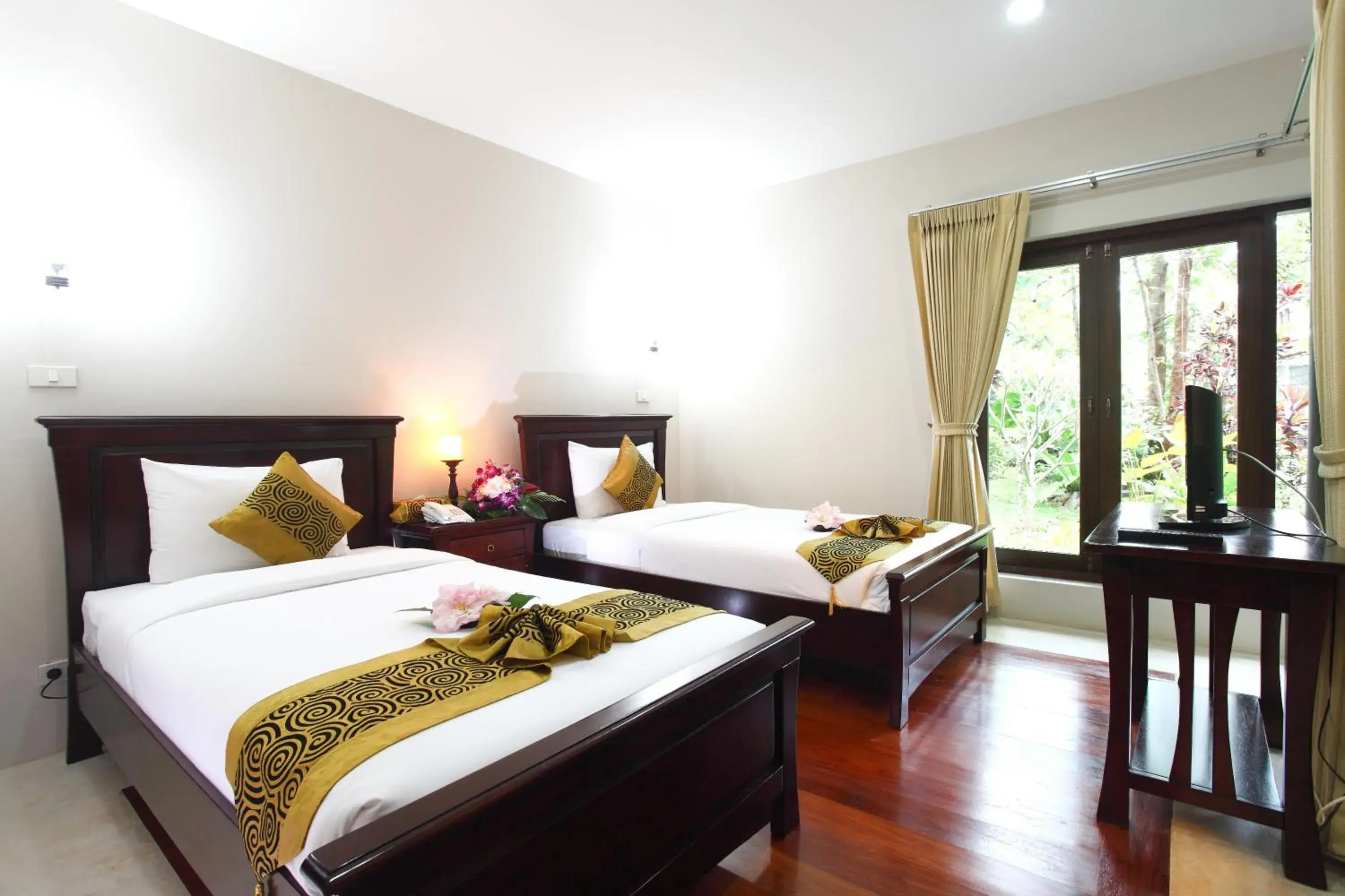 Bed in Phuwanalee Resort Bed in Phuwanalee Resort