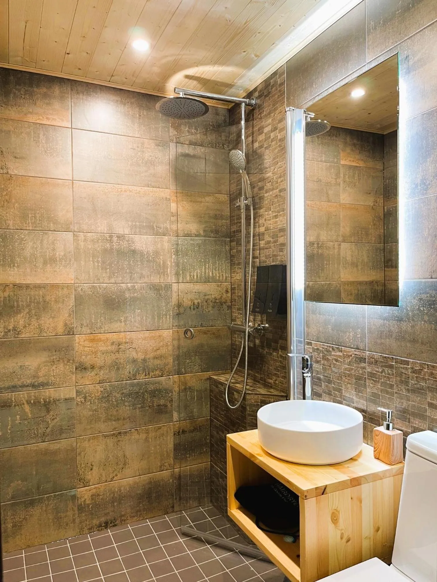 Bathroom in Beach Hotel Santalahti