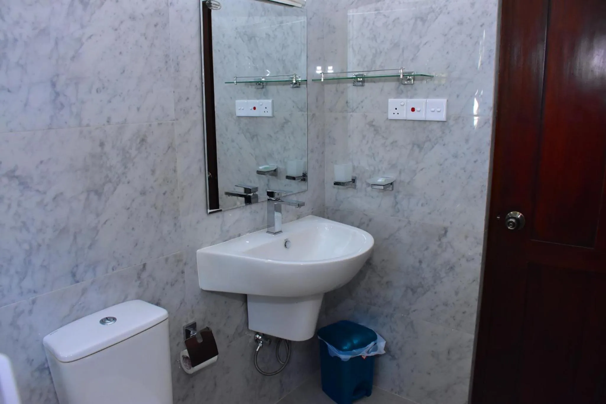 Bathroom in Ella, Nine Arch Holiday Resort