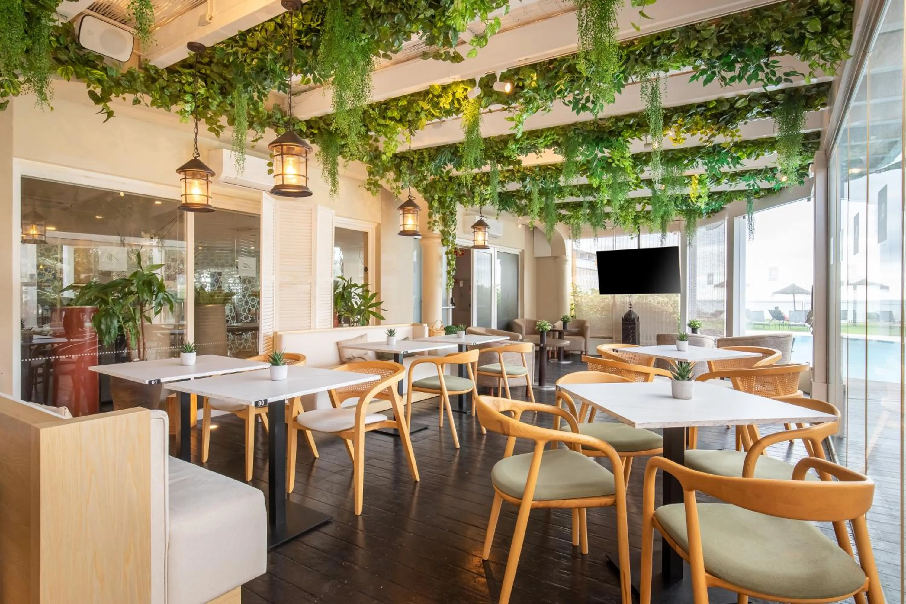 AP Oriental Beach - Adults Friendly