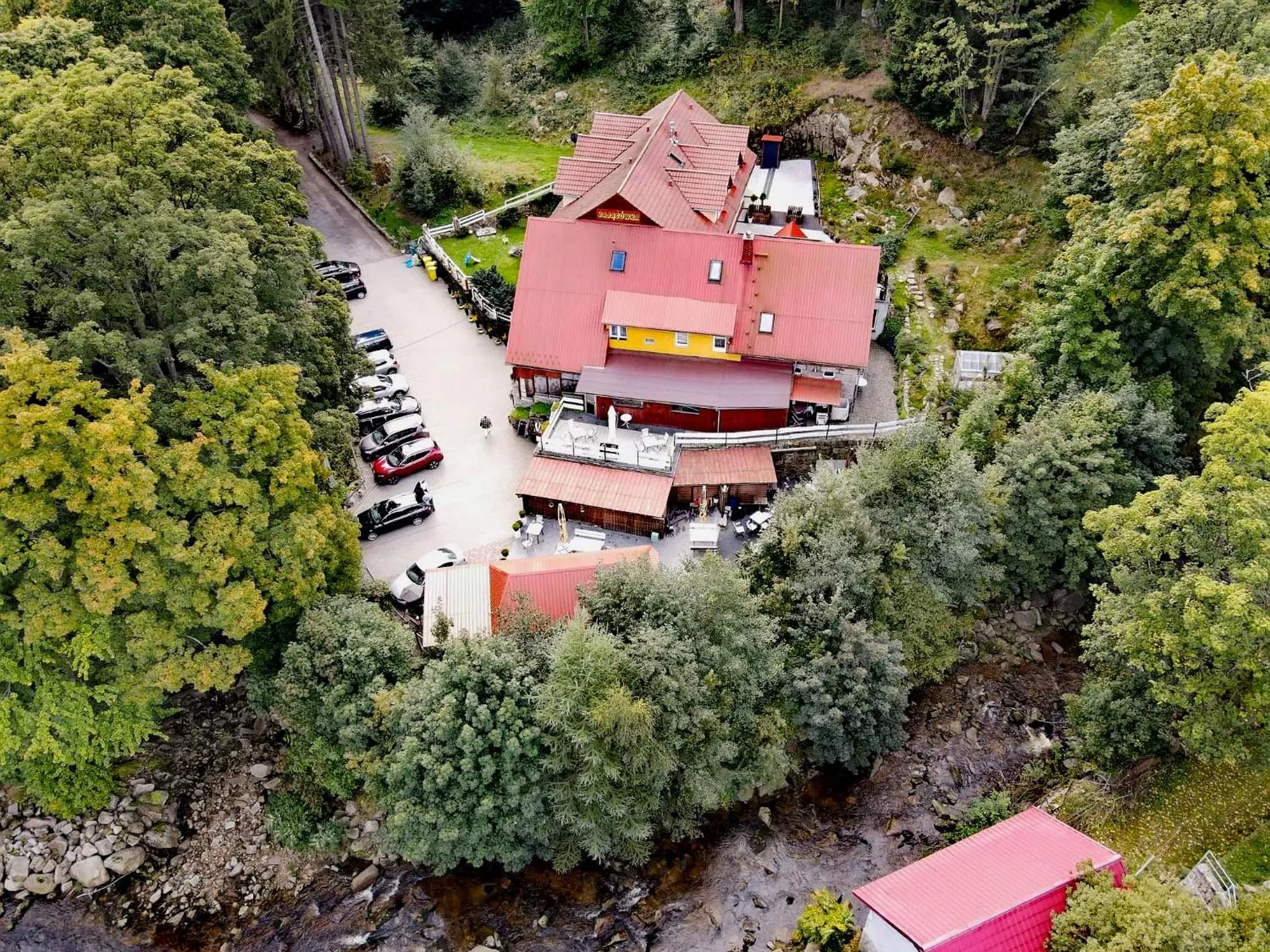 Property building in Harmont Montis- dawna Zającówka- IDEALNA lokalizacja - leśna enklawa w centrum miasta! Sauna, masaże, zabiegi spa!